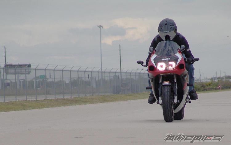 1998 SUZUKI GSX R 750 | Picture 2303469 motorcycle photo