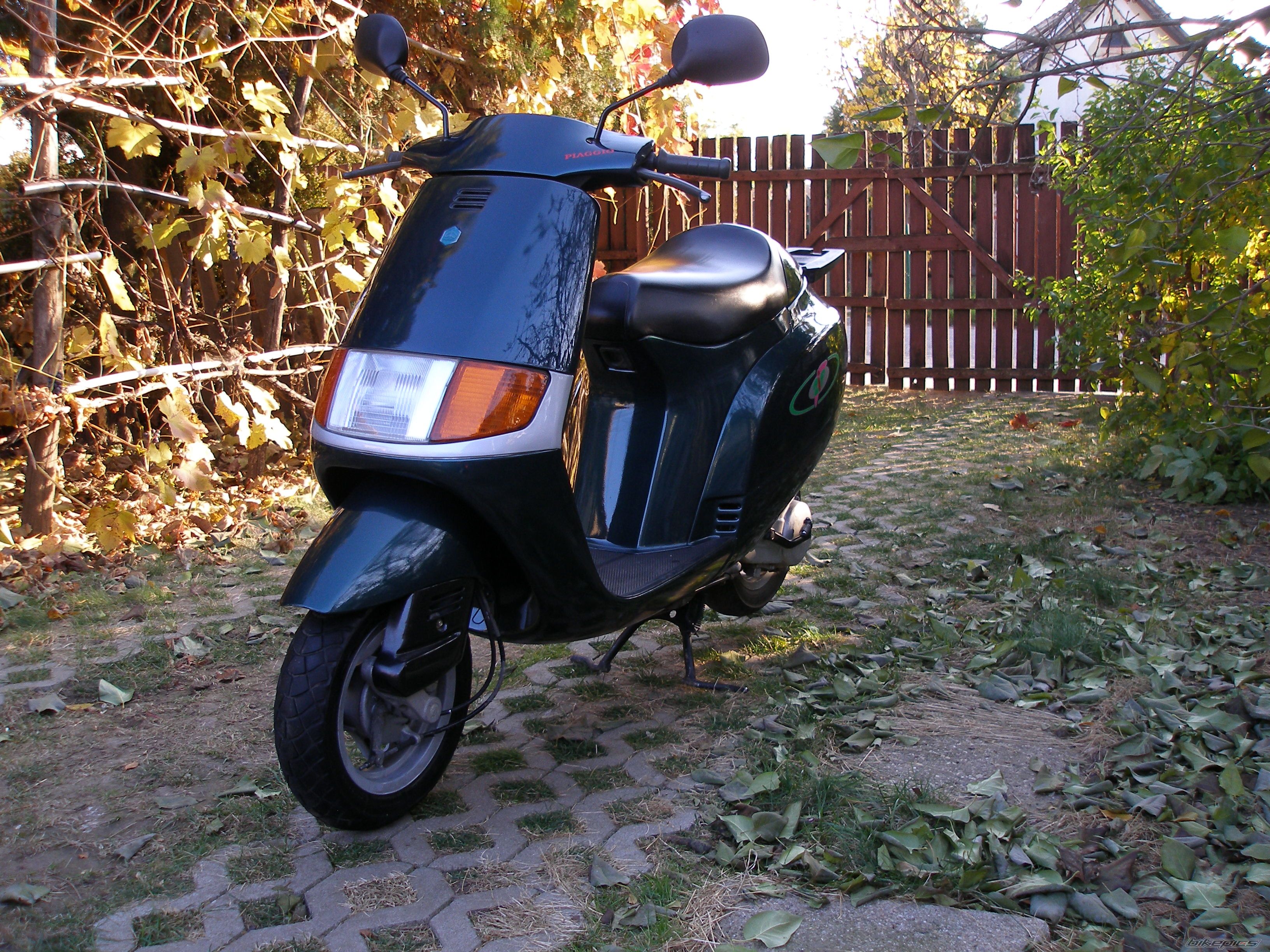 1994 PIAGGIO SFERA NSL 50 | Picture 2303808 motorcycle photo