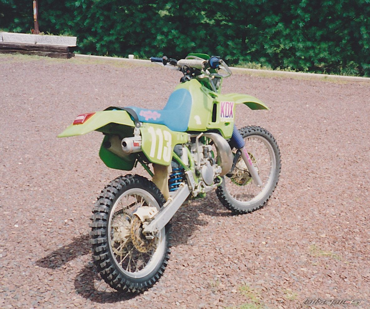 1990 KAWASAKI KDX 200 | Picture 2304122 motorcycle photo