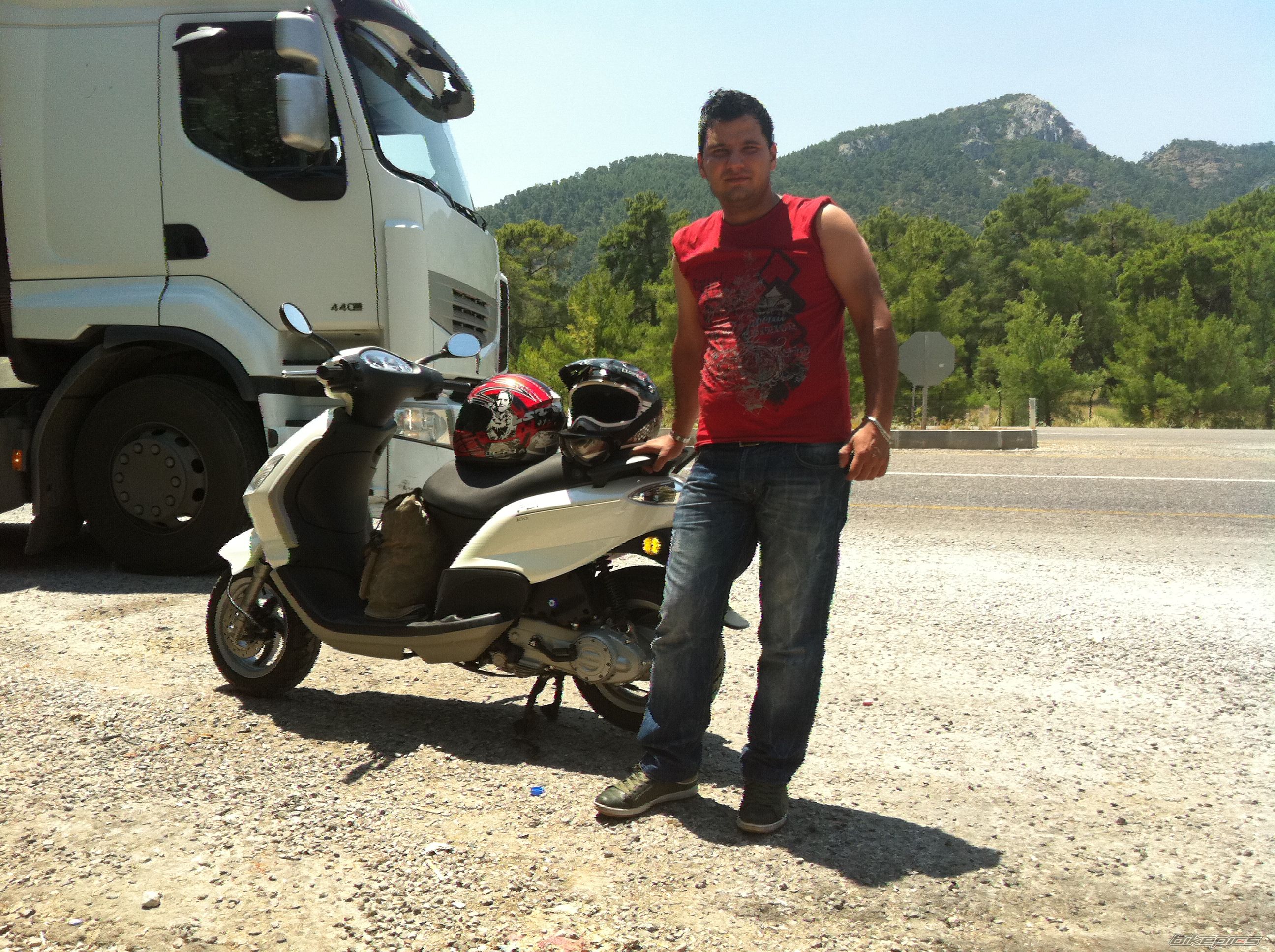 2011 PIAGGIO FLY | Picture 2304223 motorcycle photo