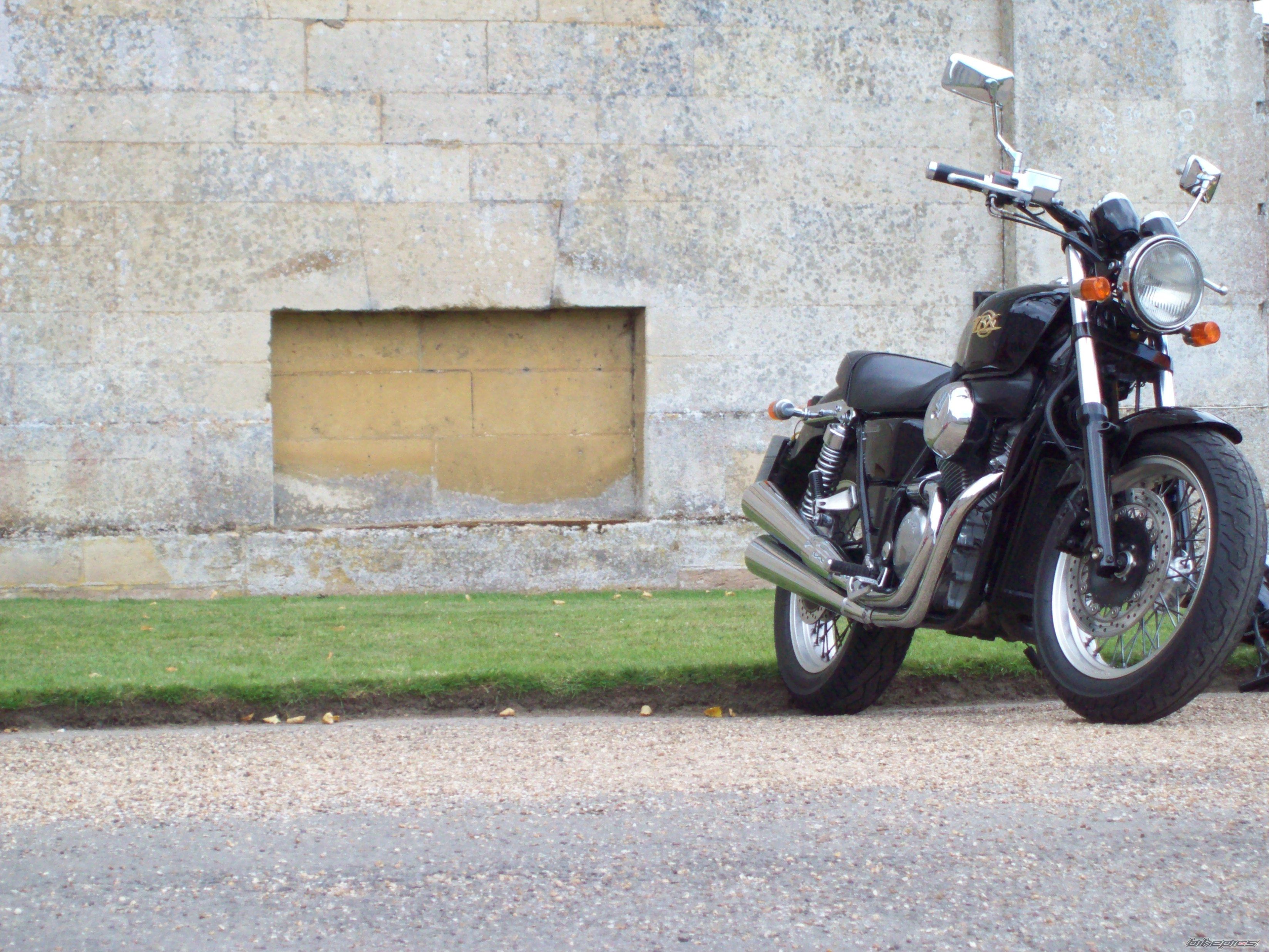 2000 HONDA VRX ROADSTER | Picture 2304355 motorcycle photo