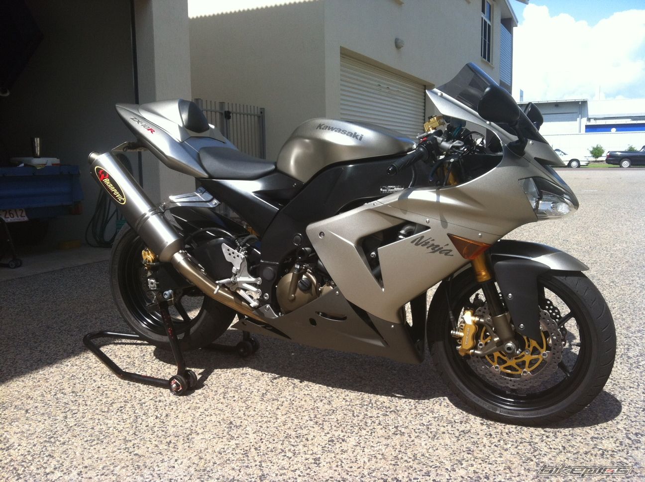 2005 KAWASAKI ZX 10R | Picture 2305751 motorcycle photo