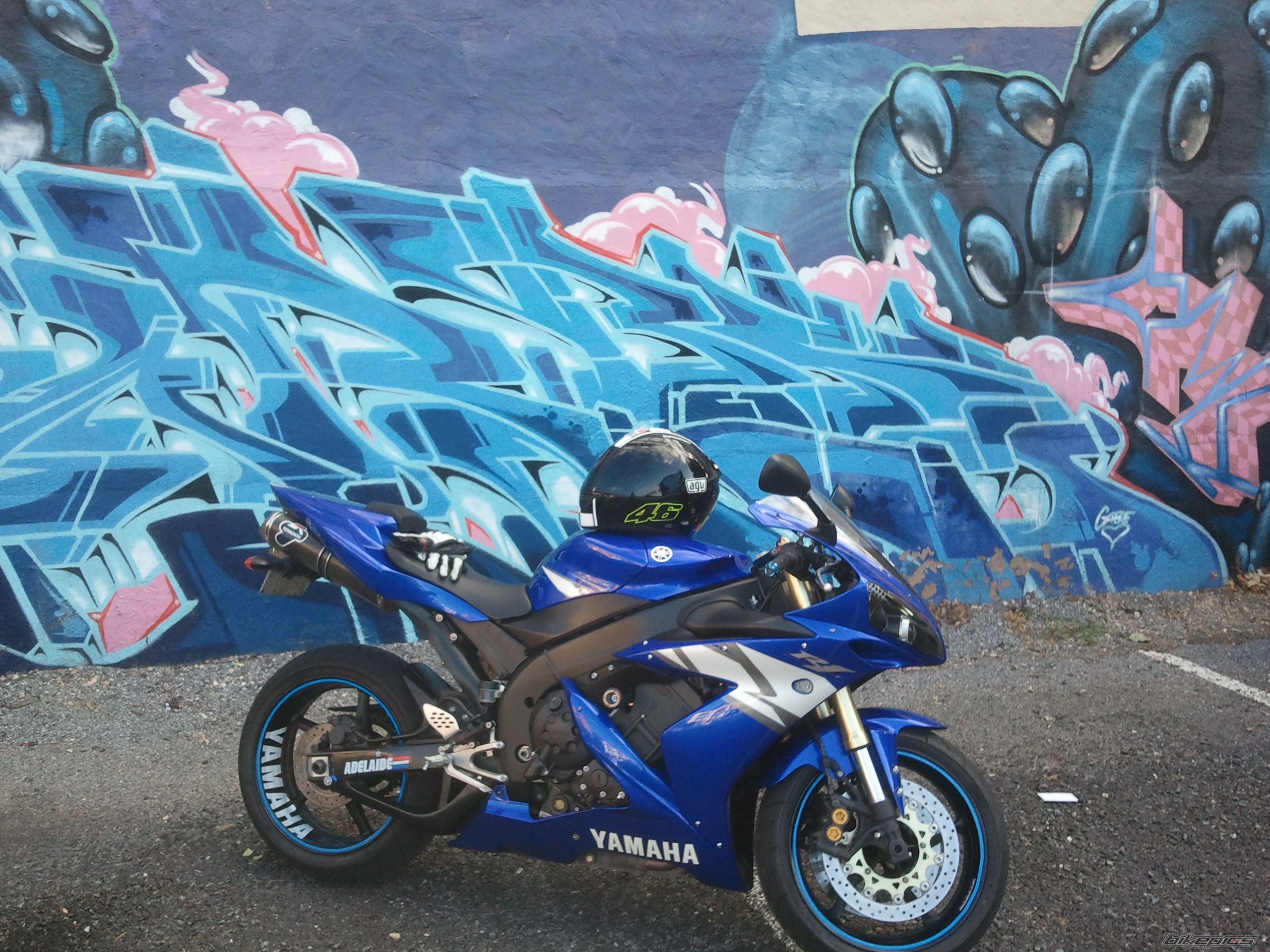 2004 YAMAHA YZF R1 | Picture 2306673 motorcycle photo