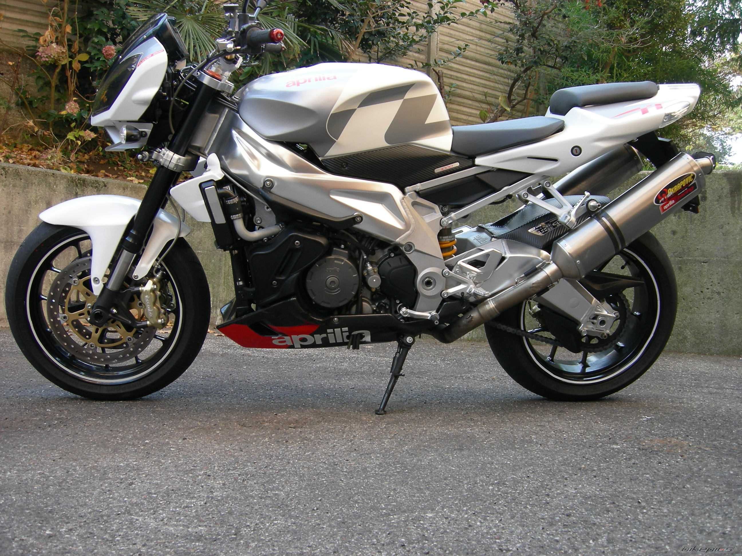 2009 APRILIA TUONO R V2 | Picture 2307409 motorcycle photo