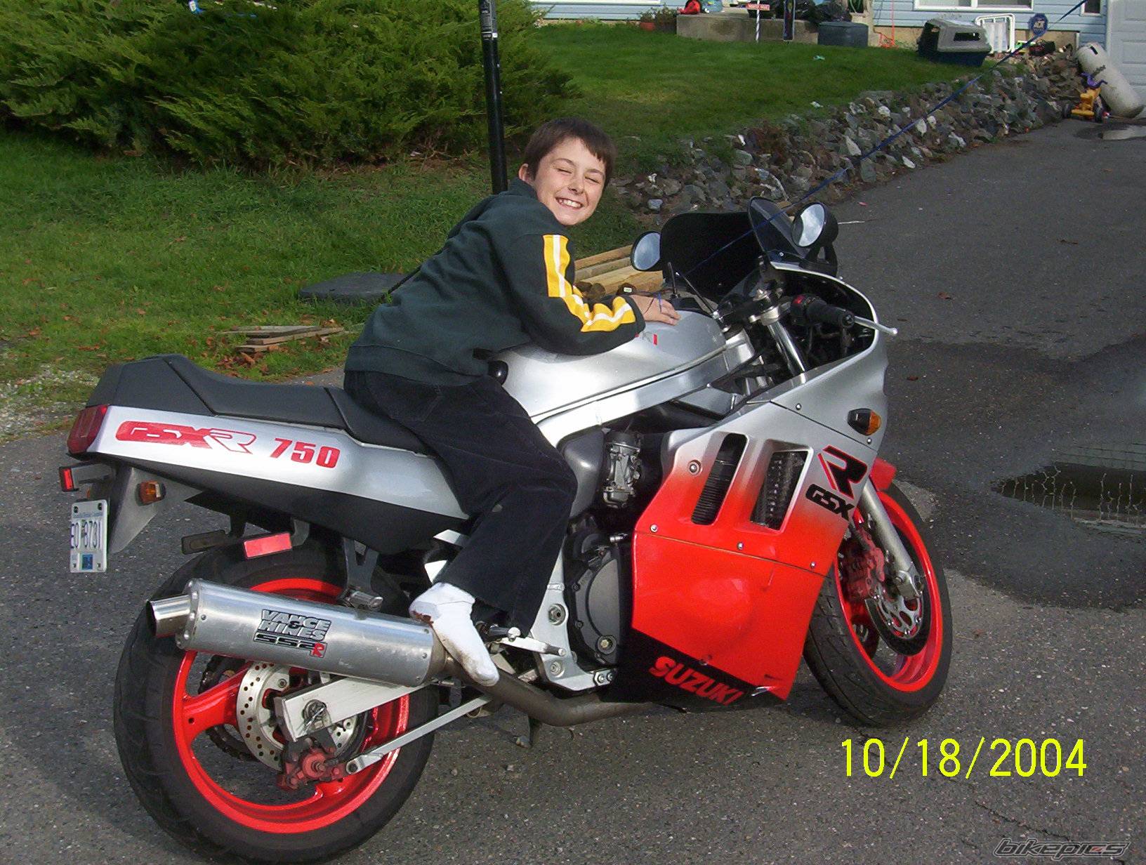 1989 SUZUKI GSX R 750 | Picture 230774 motorcycle photo
