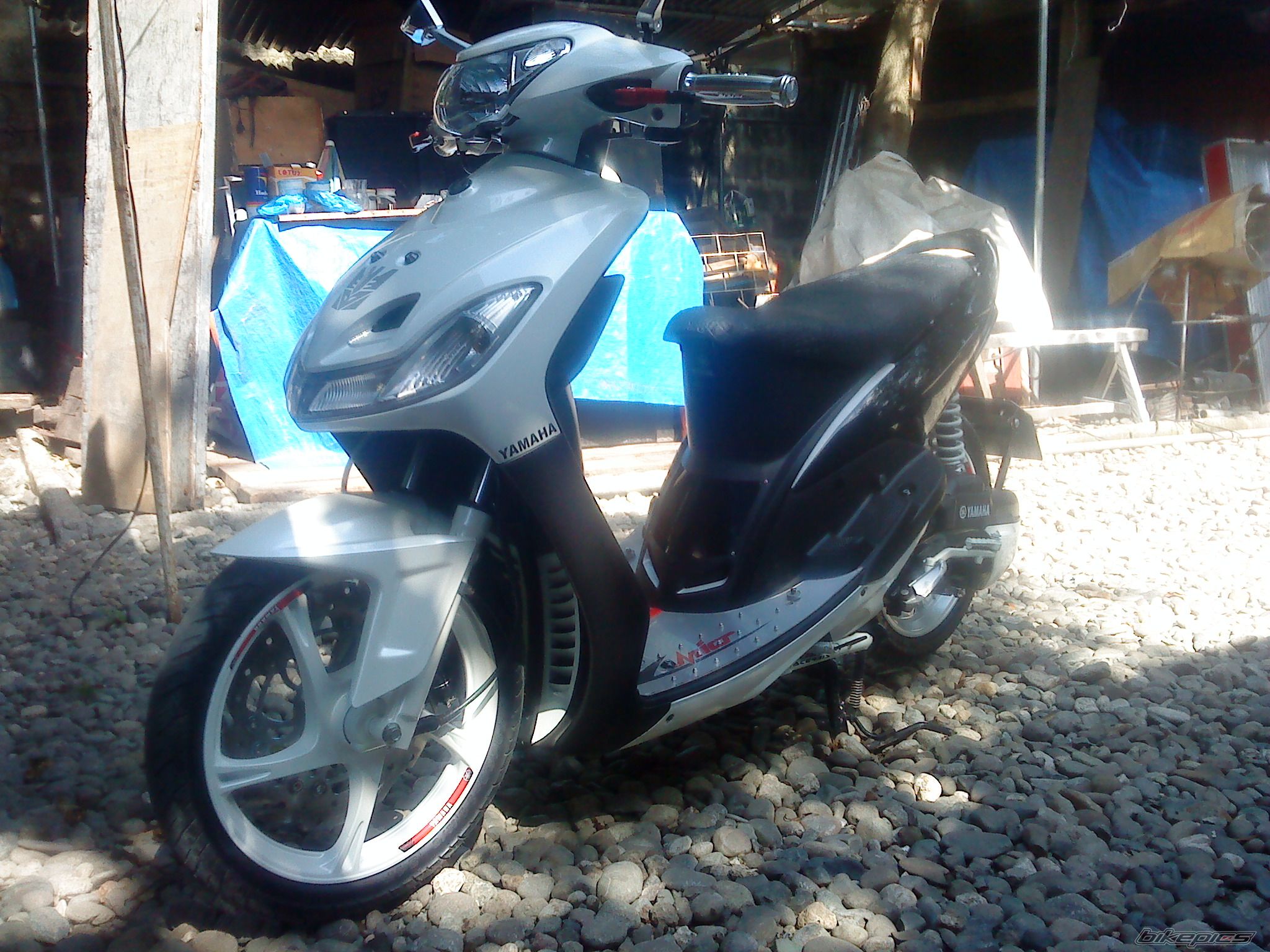 2012 YAMAHA MIO | Picture 2308051 motorcycle photo