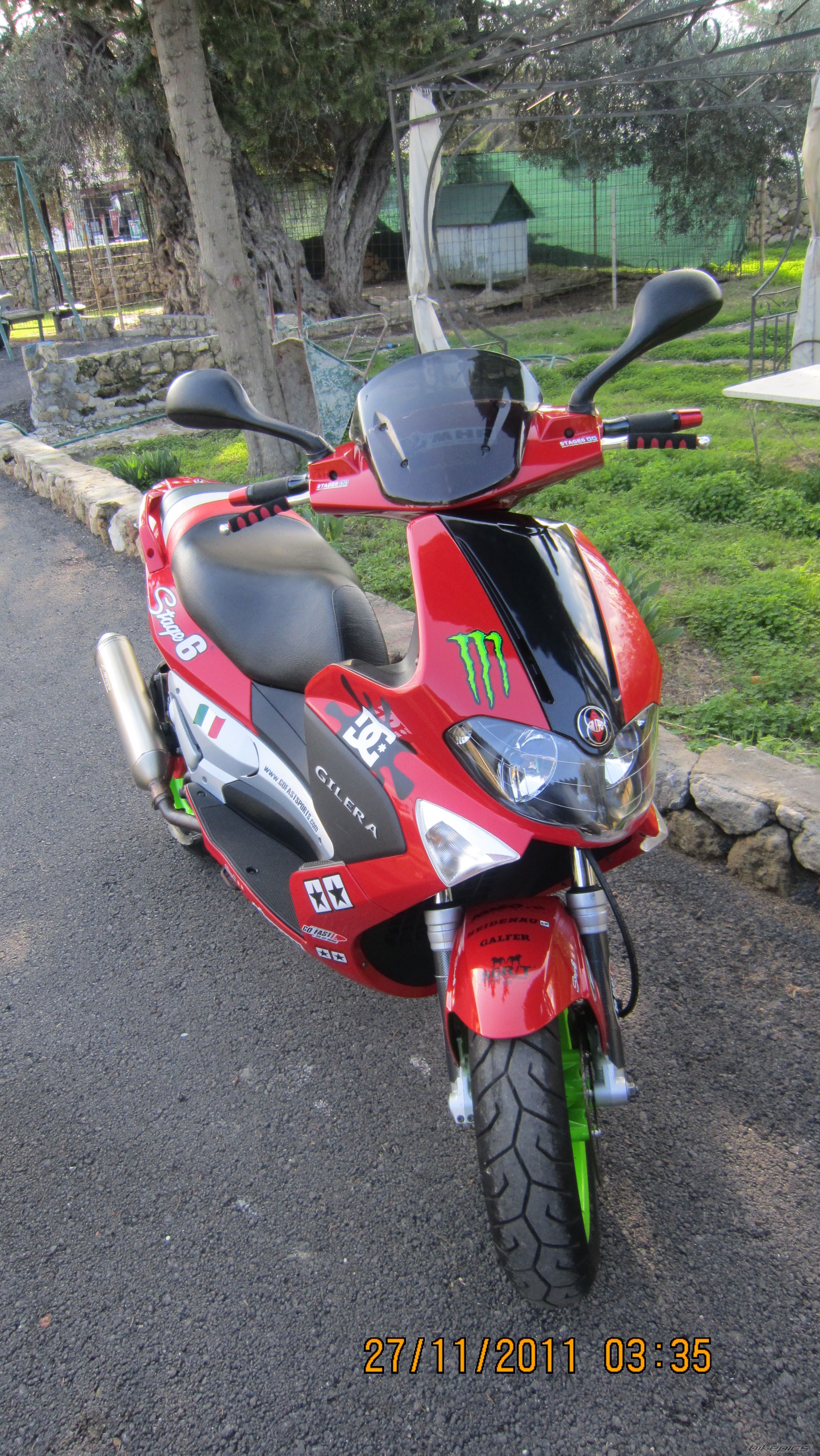 2011 GILERA RUNNER 200 VXR | Picture 2308094 motorcycle photo