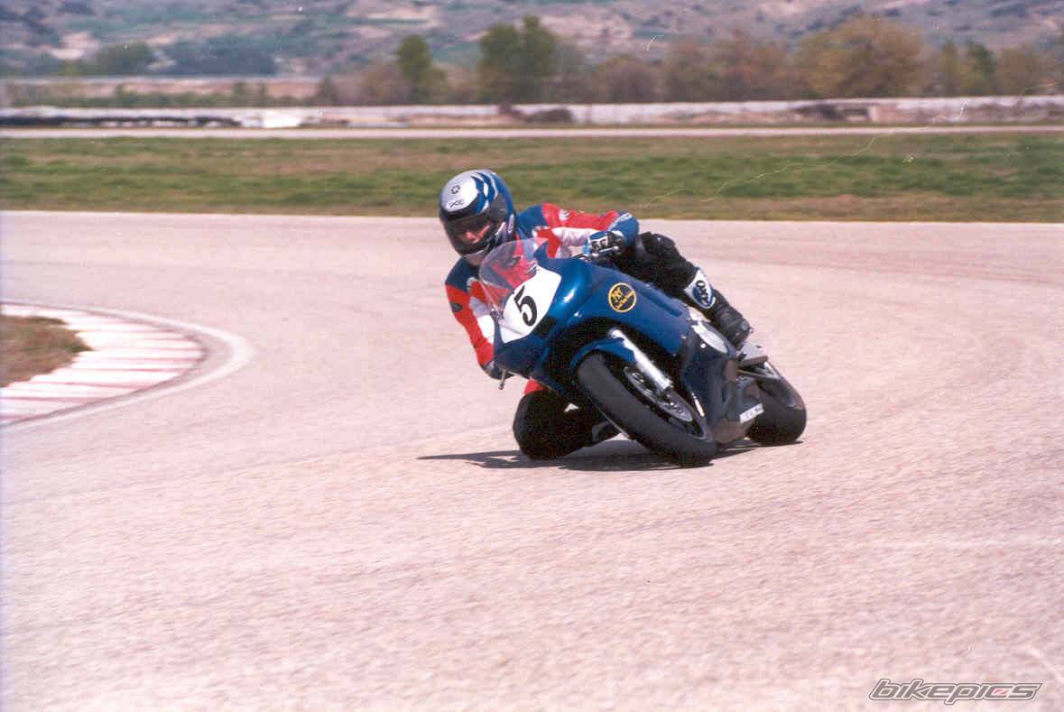 2001 YAMAHA YZF R6 | Picture 23086 motorcycle photo