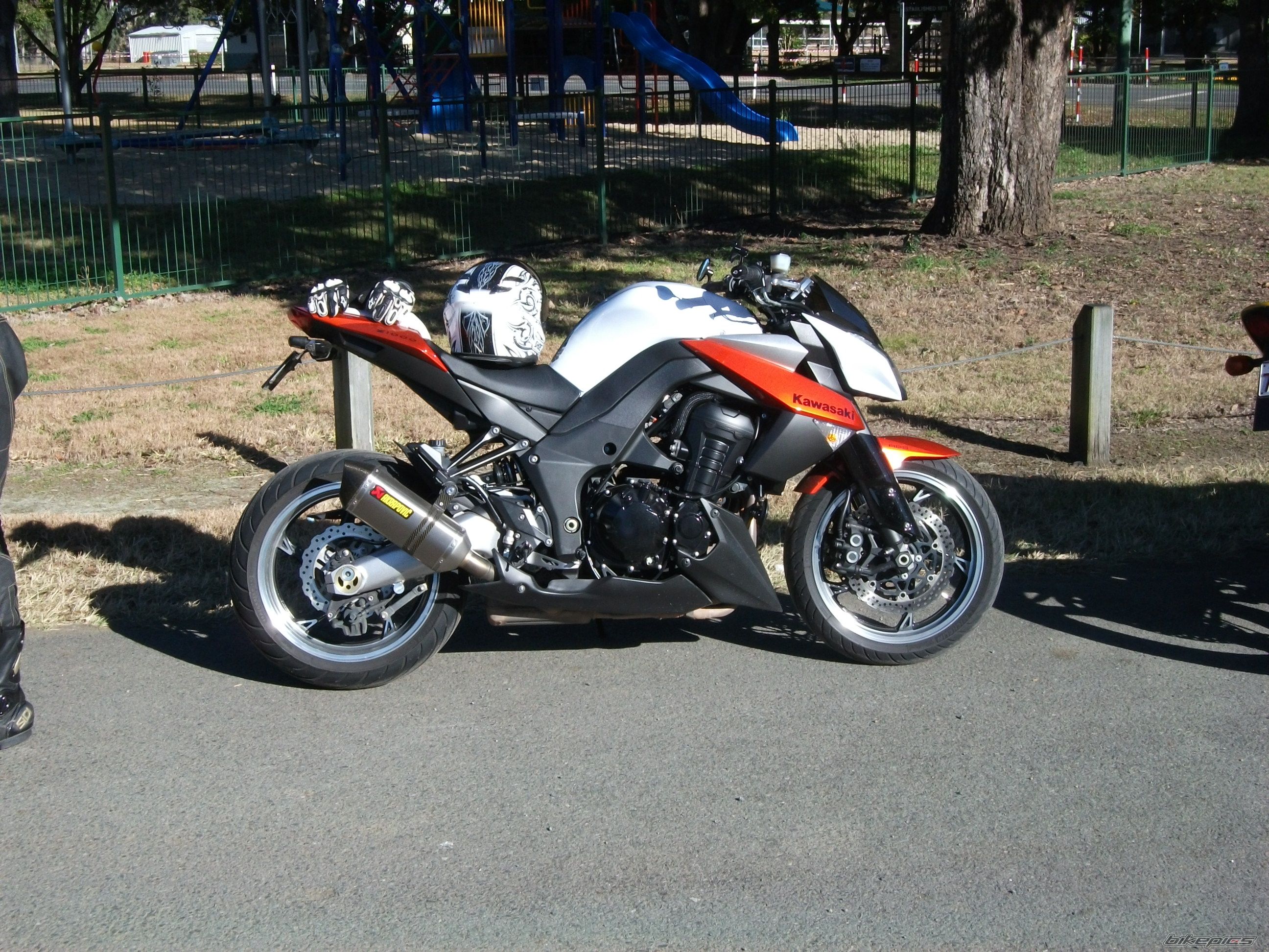 2010 KAWASAKI Z 1000 | Picture 2308937 motorcycle photo