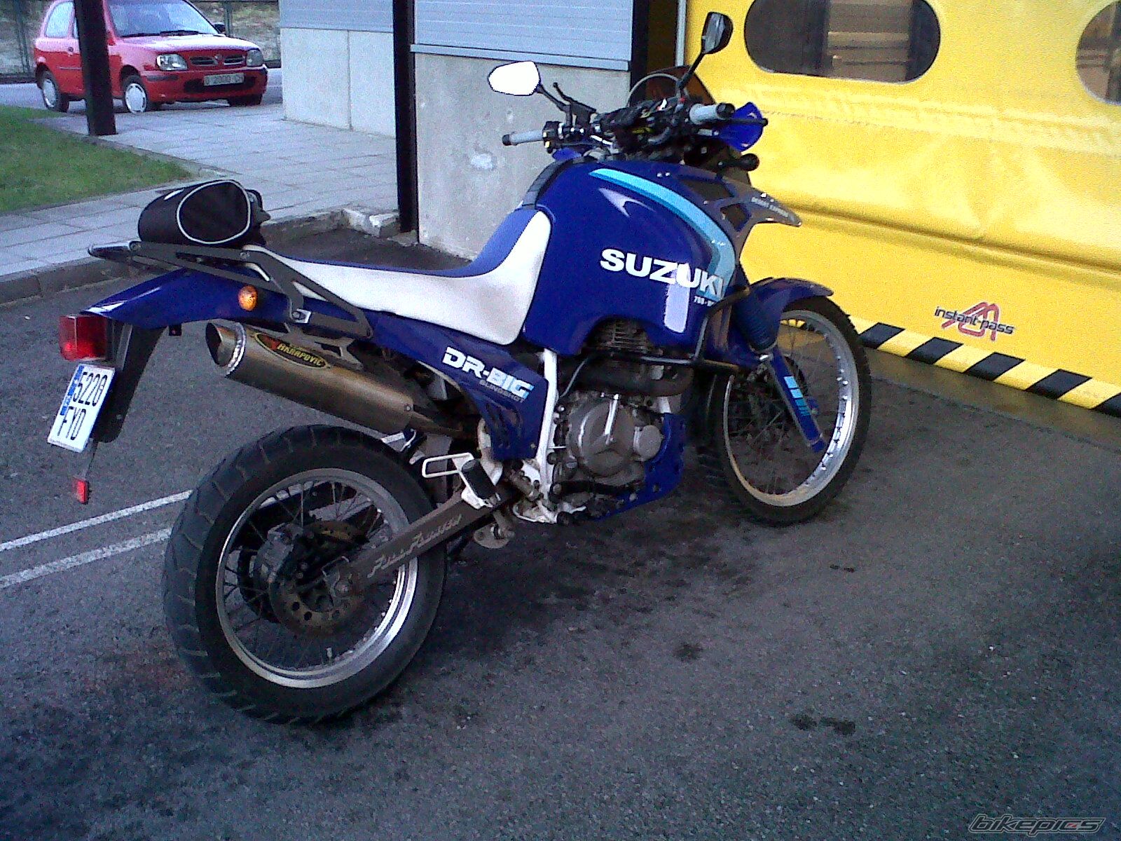 1990 SUZUKI DR  750 | Picture 2309942 motorcycle photo