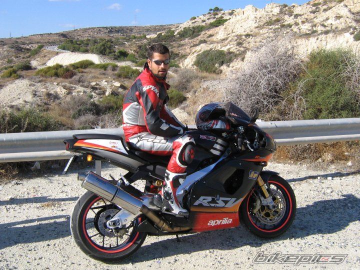 2002 APRILIA RSV 1000R MILLE | Picture 2309966 motorcycle photo