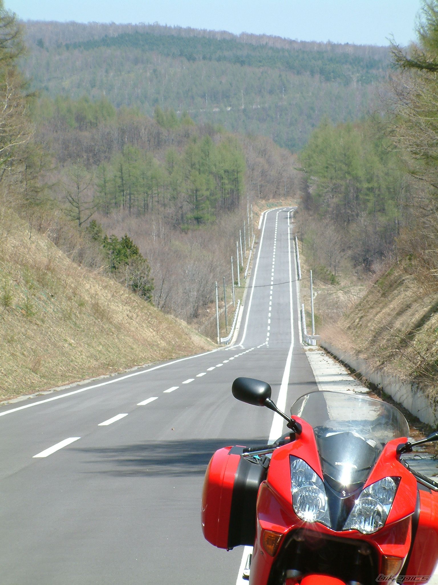 2002 HONDA VFR 800 VTEC | Picture 2310821 motorcycle photo