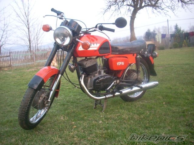 1988 CZ 175 | Picture 2311742 motorcycle photo