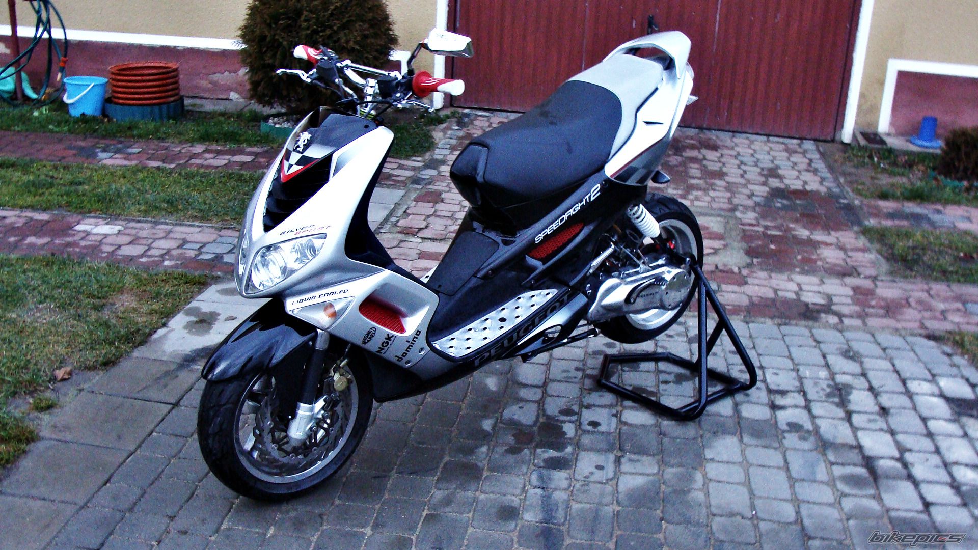 2003 PEUGEOT SPEEDFIGHT2 50 | Picture 2312414 motorcycle photo