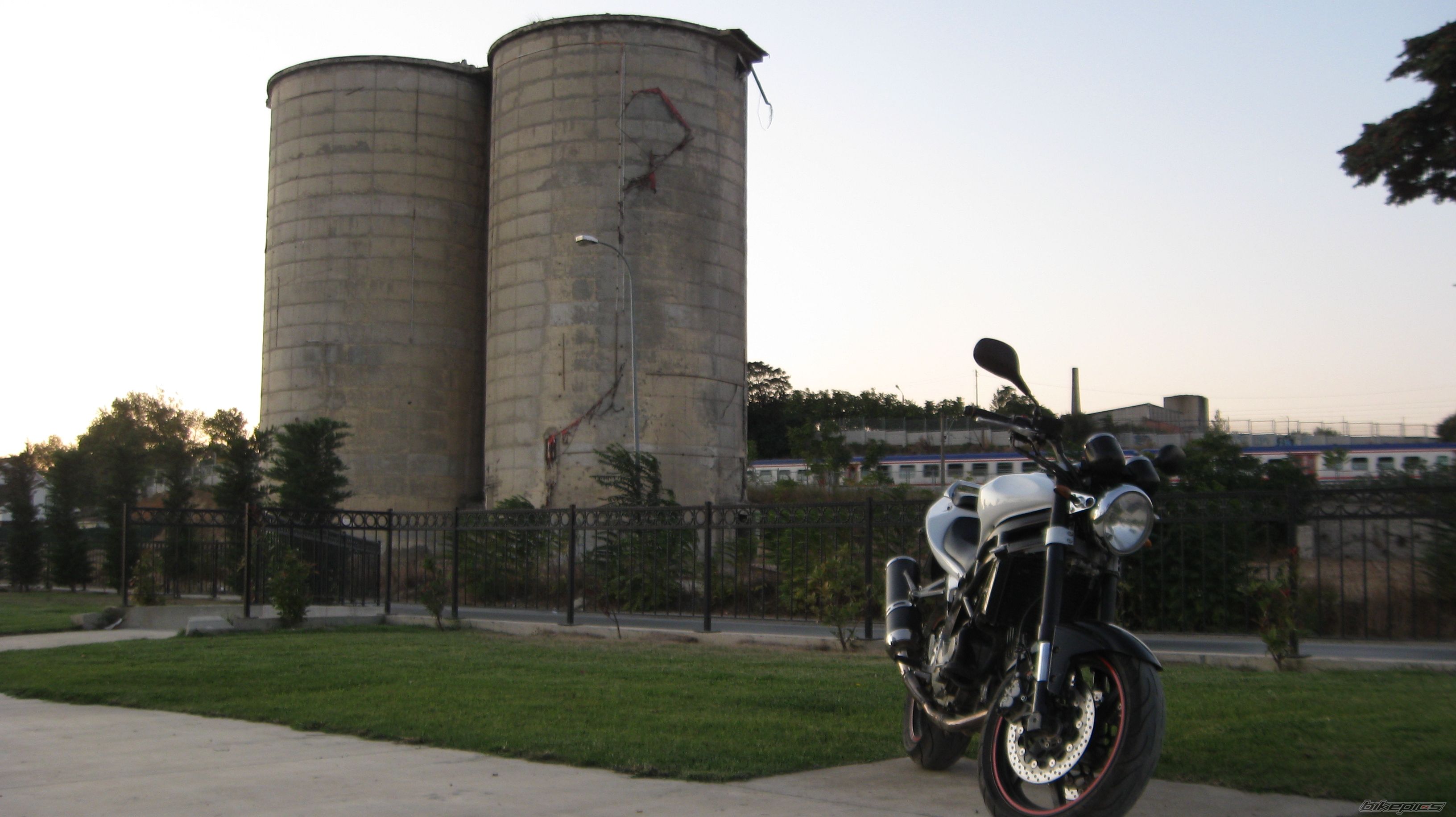 2007 HYOSUNG GT 650 COMET | Picture 2312734 motorcycle photo