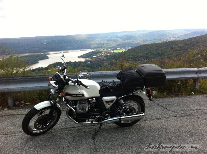 2009 MOTO GUZZI V7 | Picture 2313597 motorcycle photo