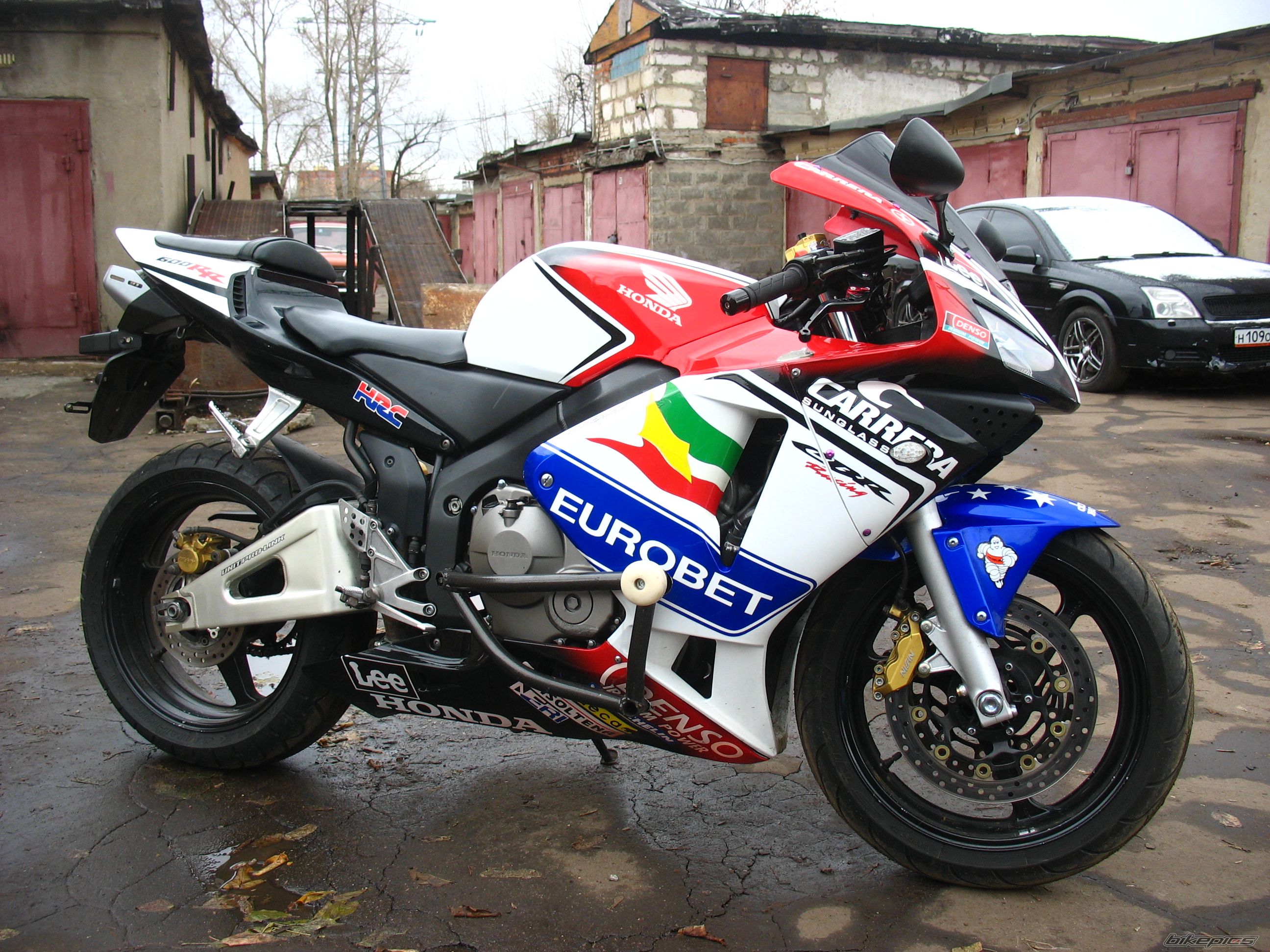 2003 HONDA CBR 600 RR | Picture 2313626 motorcycle photo