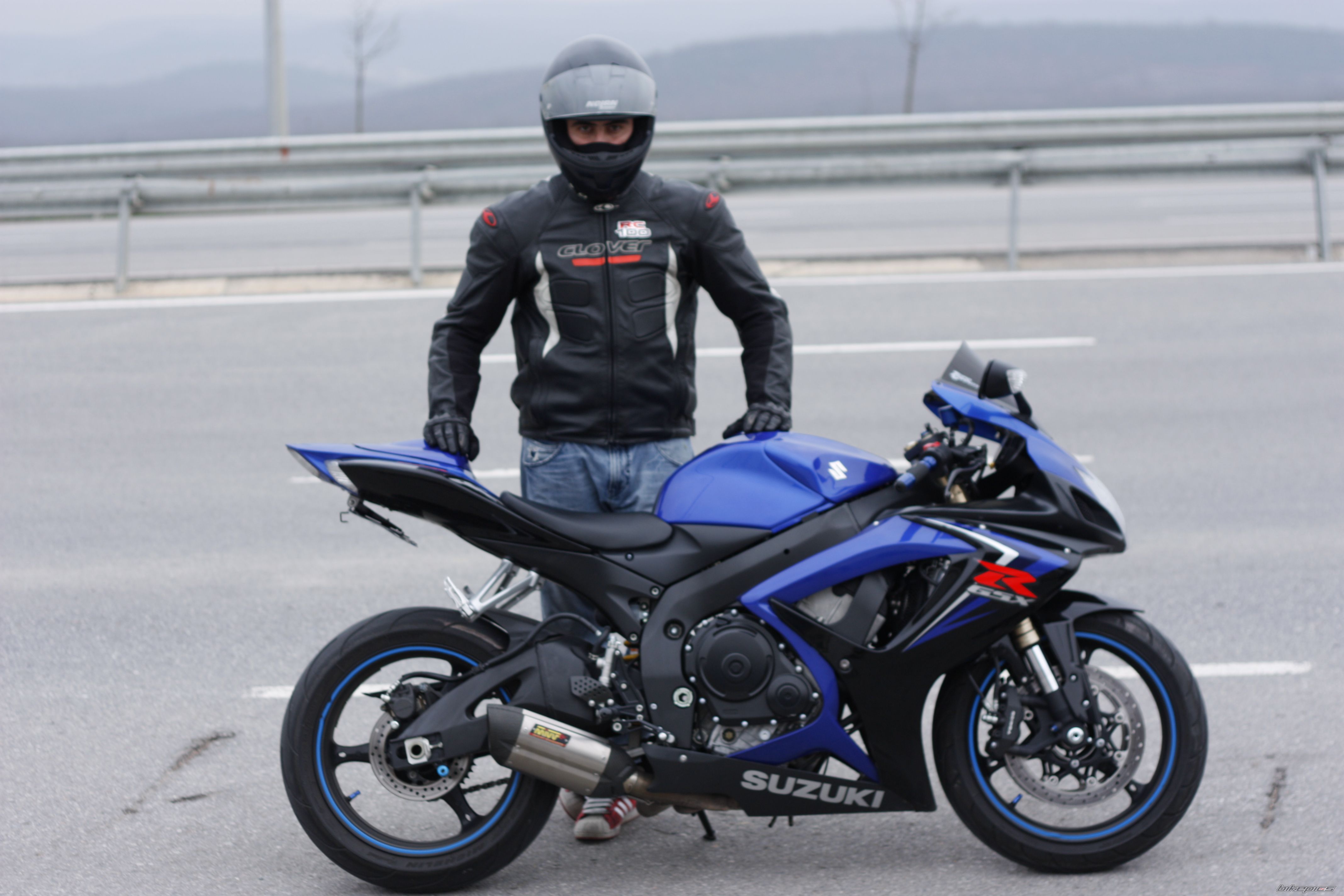 2007 HONDA CBR 1000  RR | Picture 2313637 motorcycle photo