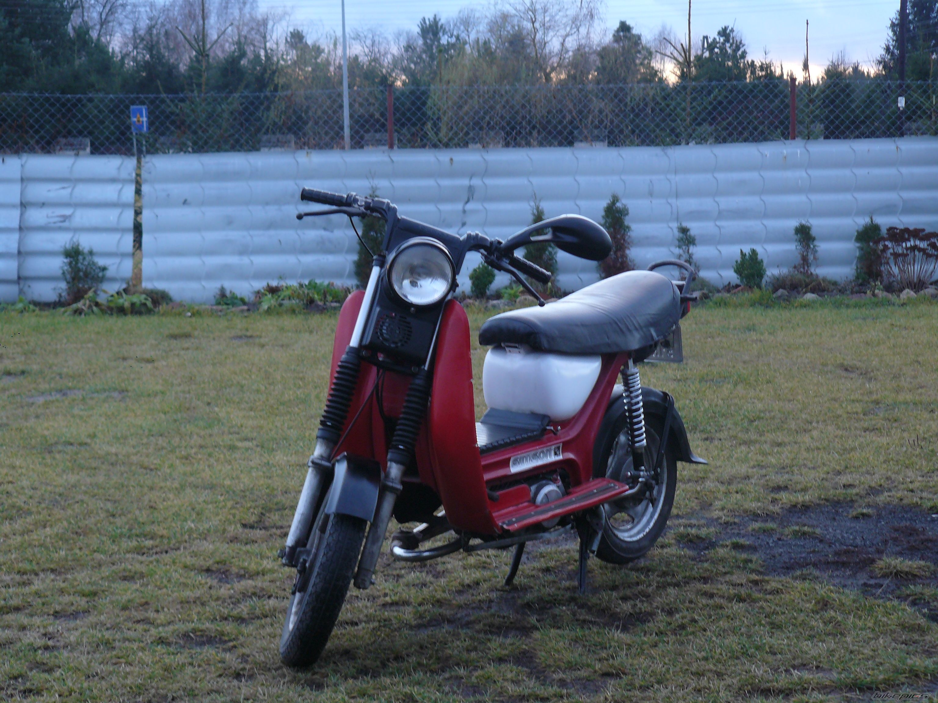 1989 SIMSON SR 50 | Picture 2313691 motorcycle photo