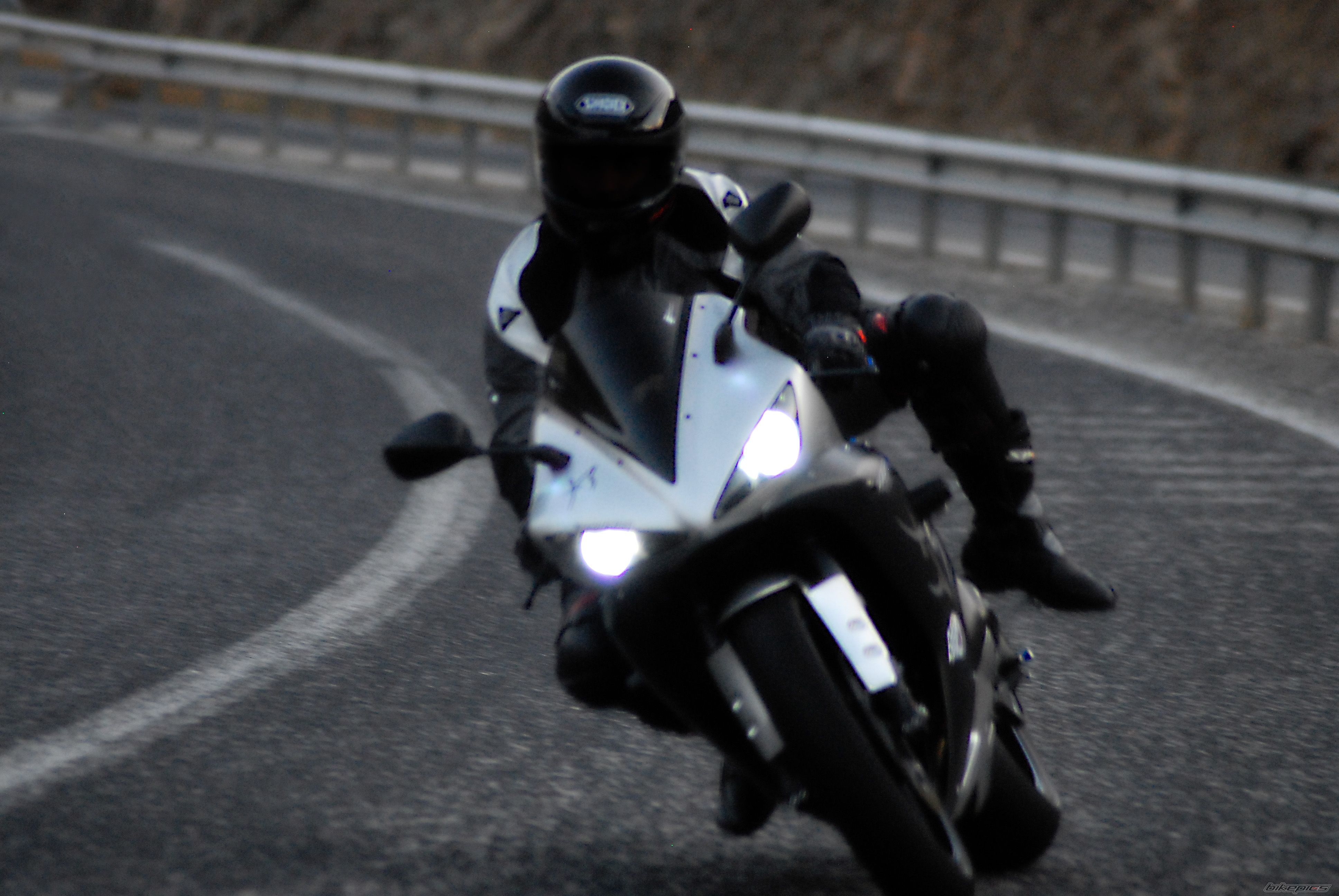 2003 YAMAHA YZF R1 | Picture 2314590 motorcycle photo
