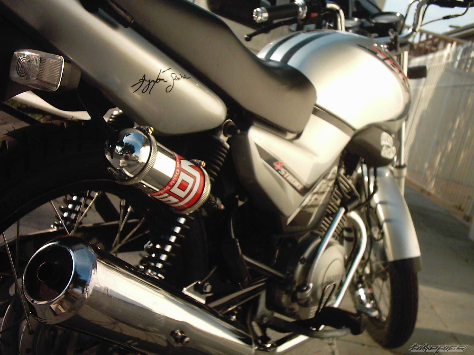 2001 YAMAHA YBR 125 | Picture 231549 motorcycle photo