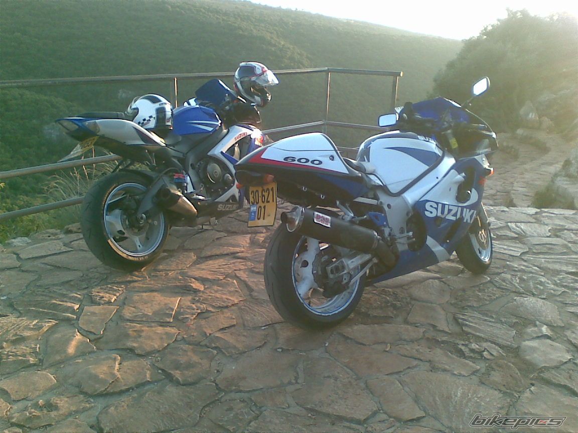 1998 SUZUKI GSX R 600 | Picture 2316635 motorcycle photo