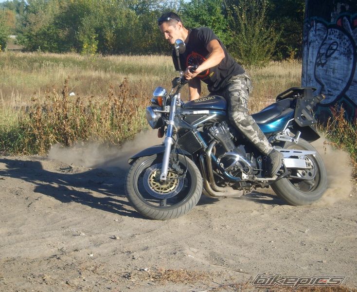 1996 SUZUKI BANDIT 1200S | Picture 2316911 motorcycle photo