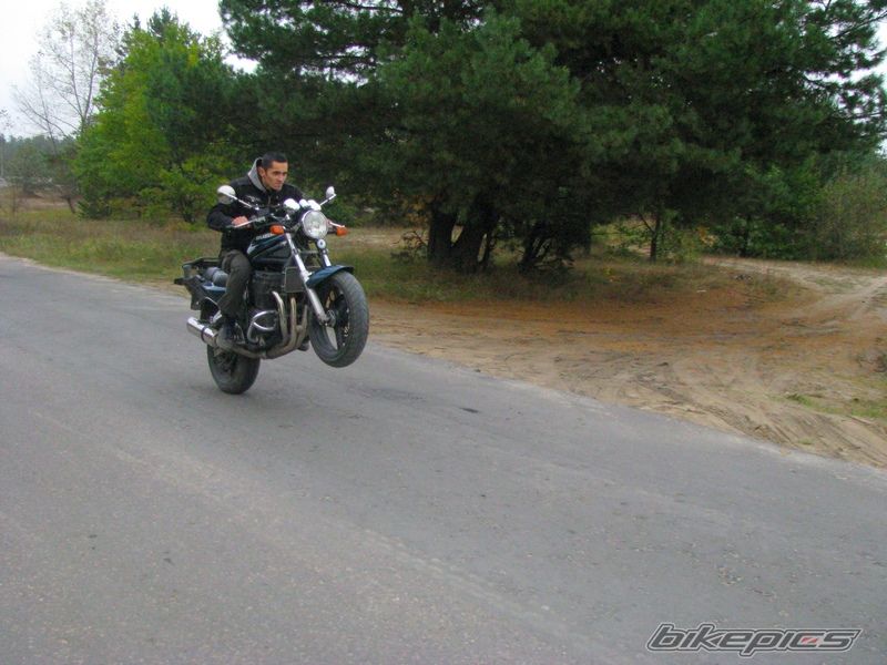 1996 SUZUKI BANDIT 1200S | Picture 2316939 motorcycle photo