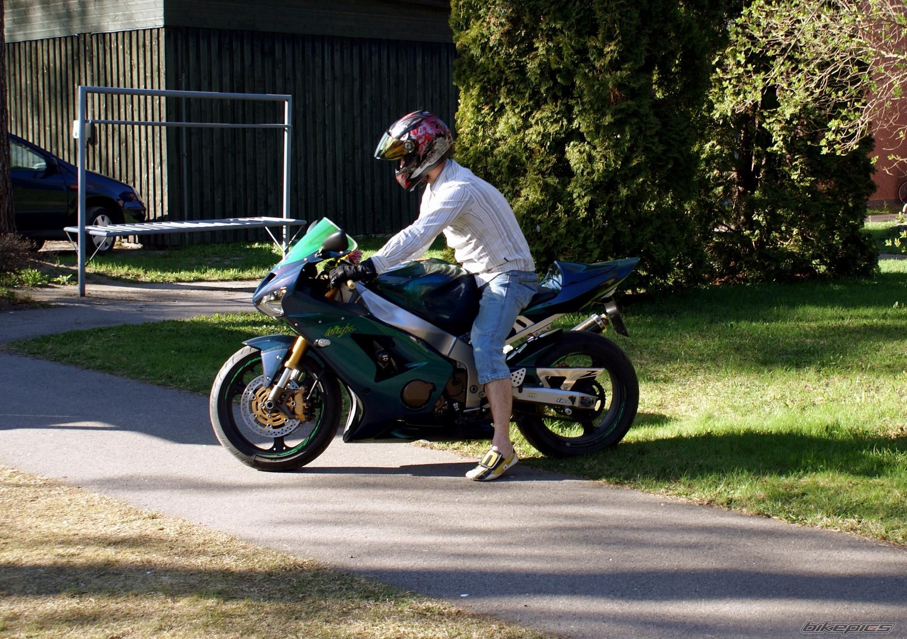 2004 KAWASAKI ZX 6R | Picture 2317165 motorcycle photo