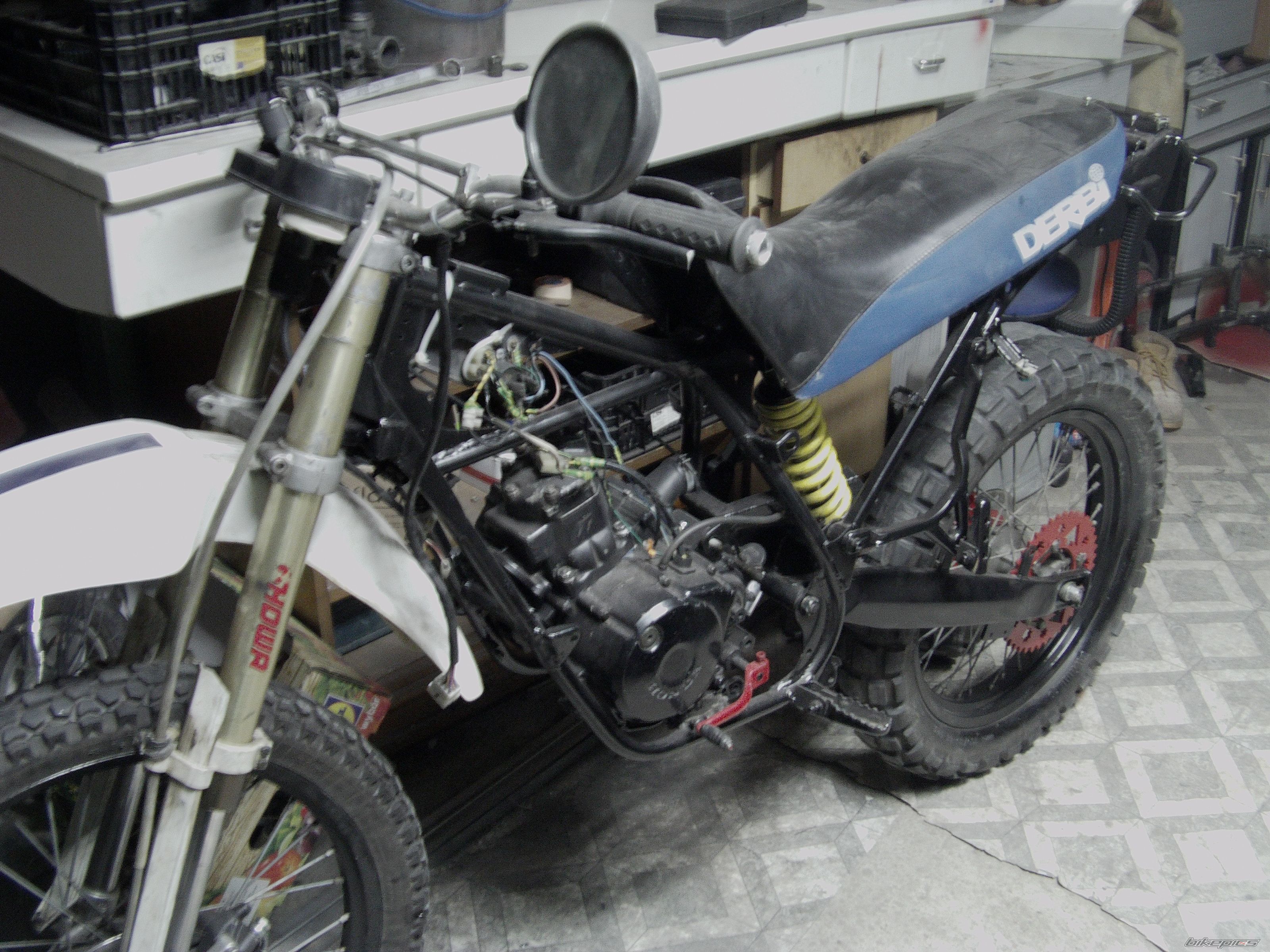 1999 DERBI SENDA R 50 | Picture 2317506 motorcycle photo