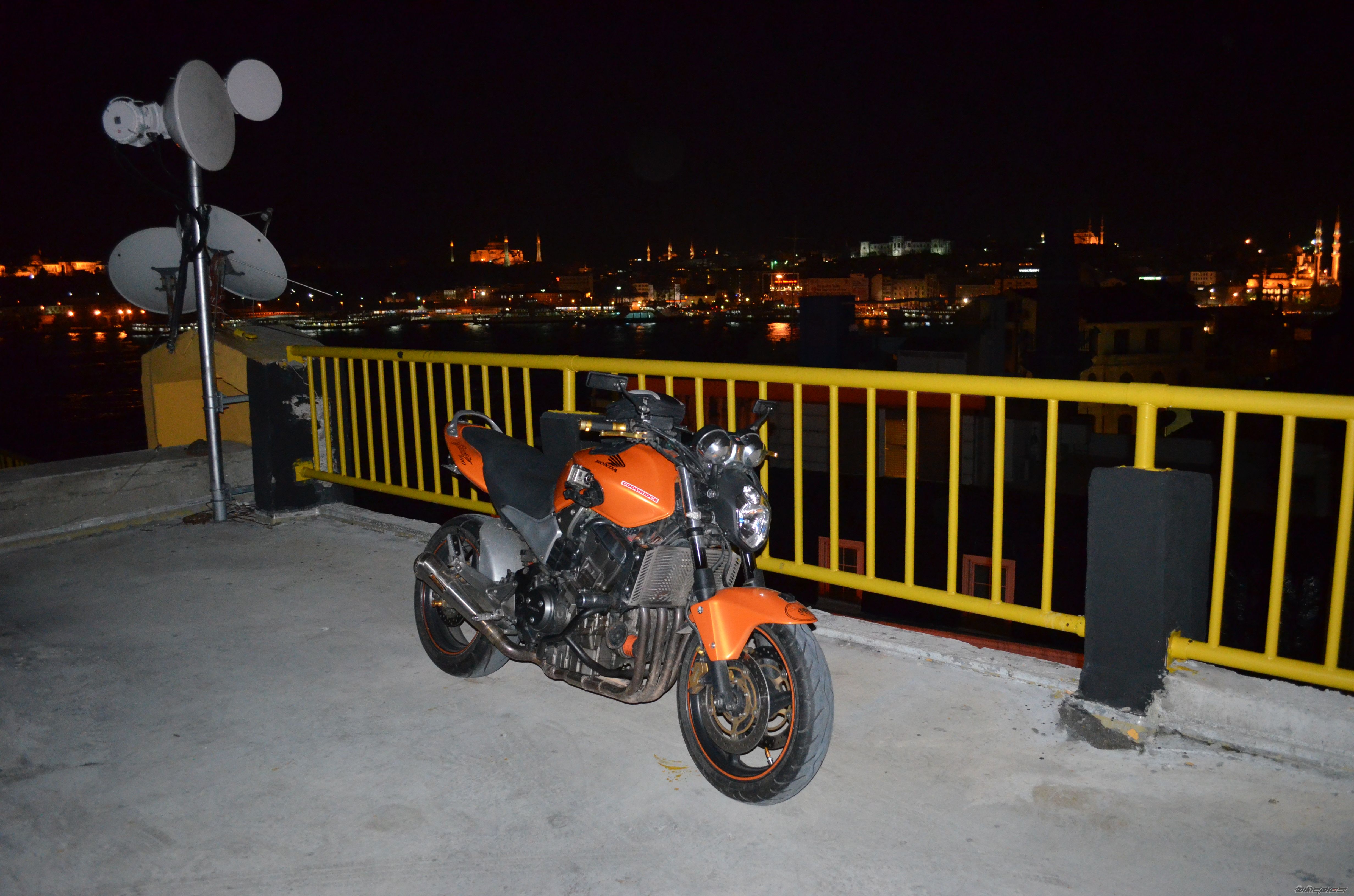 2005 HONDA CB 900 | Picture 2317551 motorcycle photo