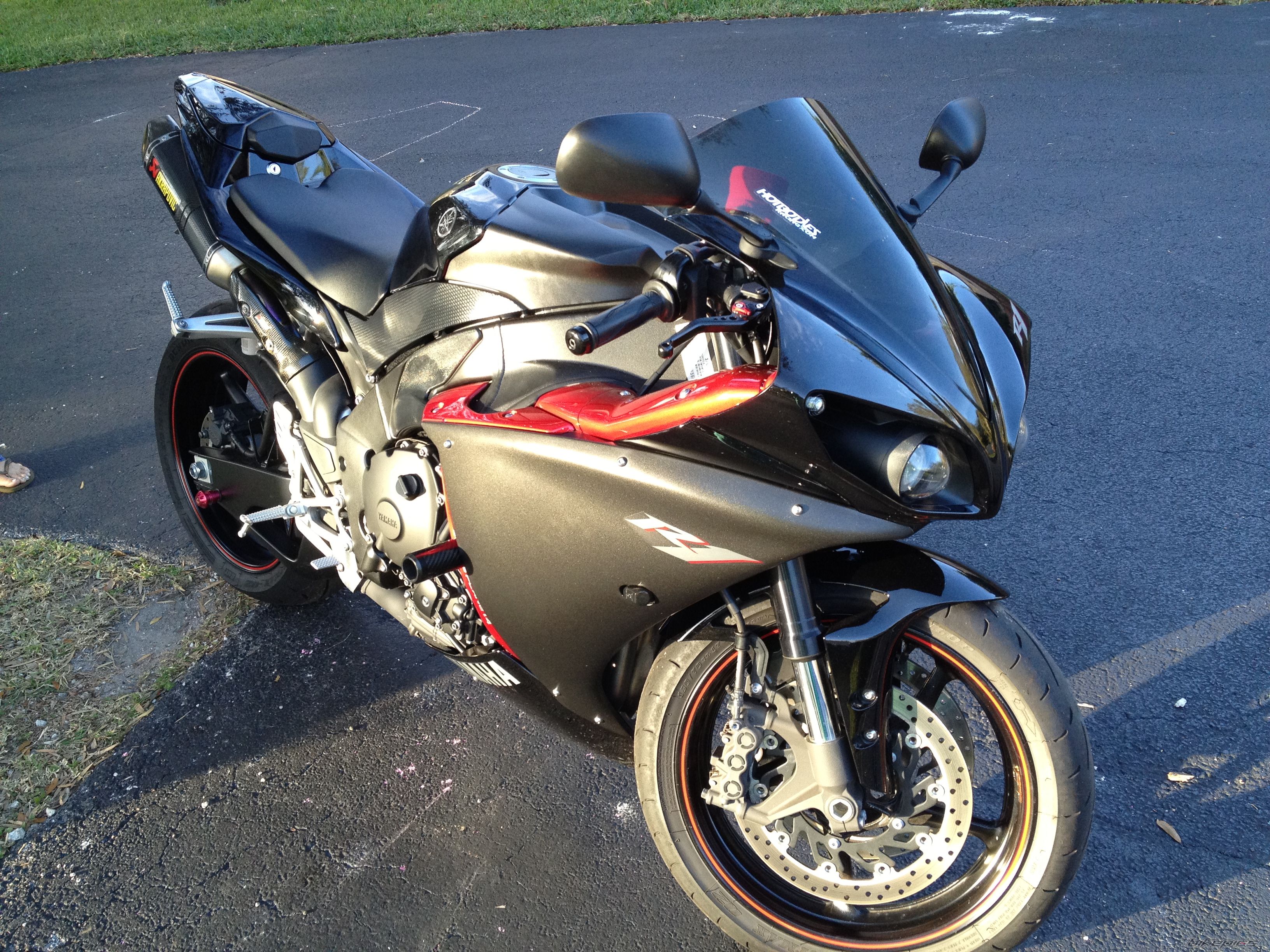2009 YAMAHA YZF R1 | Picture 2317560 motorcycle photo