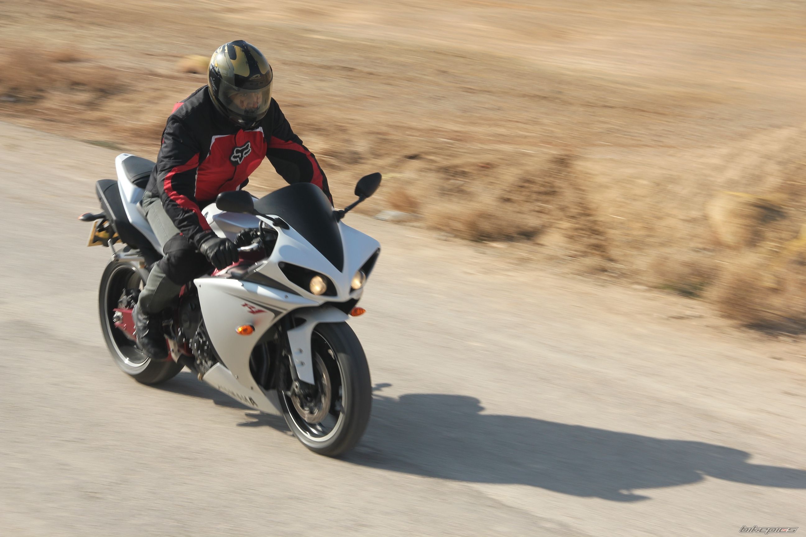 2009 YAMAHA YZF R1 | Picture 2318290 motorcycle photo