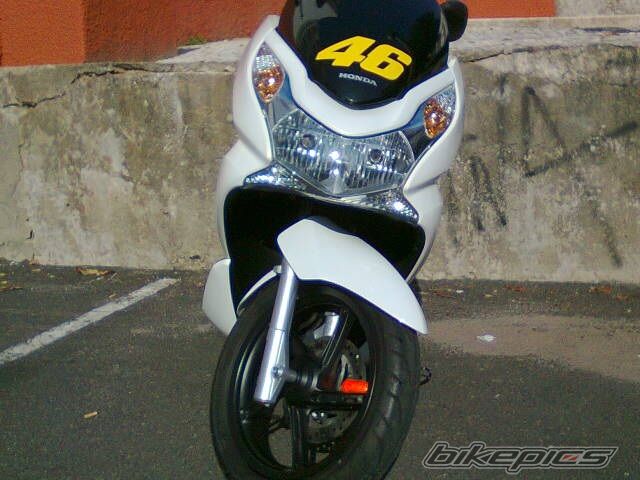 2011 HONDA PCX | Picture 2318829 motorcycle photo