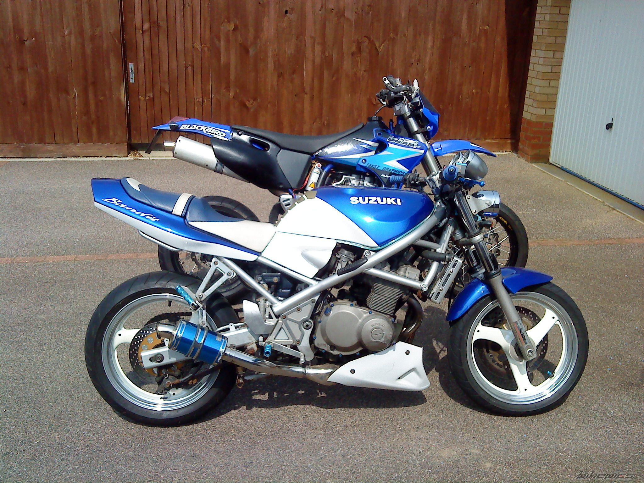 1993 SUZUKI BANDIT 400 | Picture 2319322 motorcycle photo