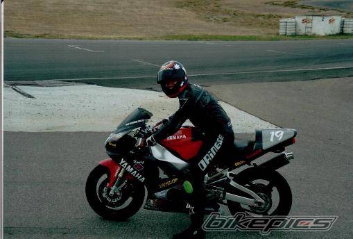 1999 YAMAHA YZF R1 | Picture 23194 motorcycle photo