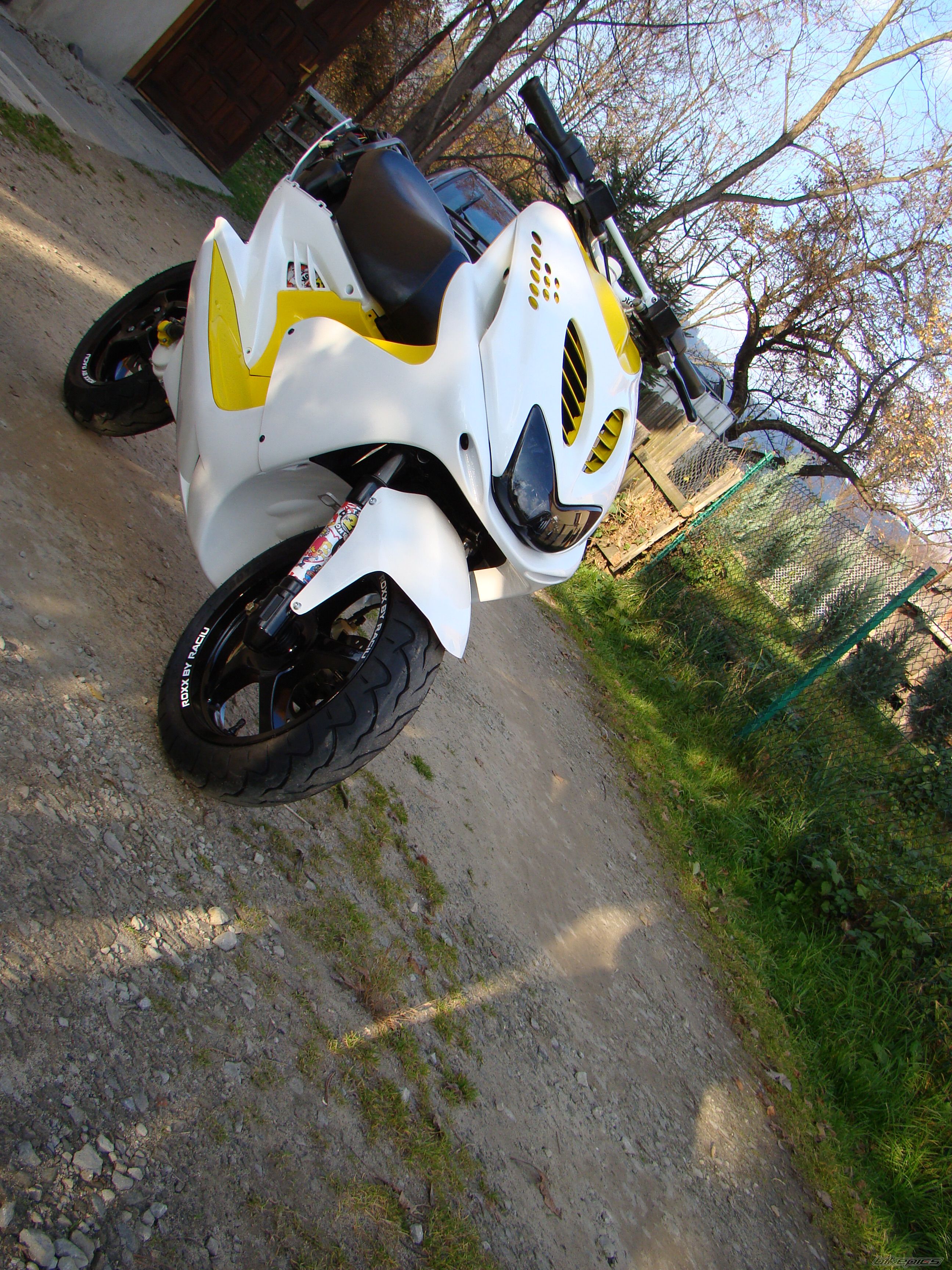 2012 YAMAHA AEROX 50 | Picture 2320571 motorcycle photo
