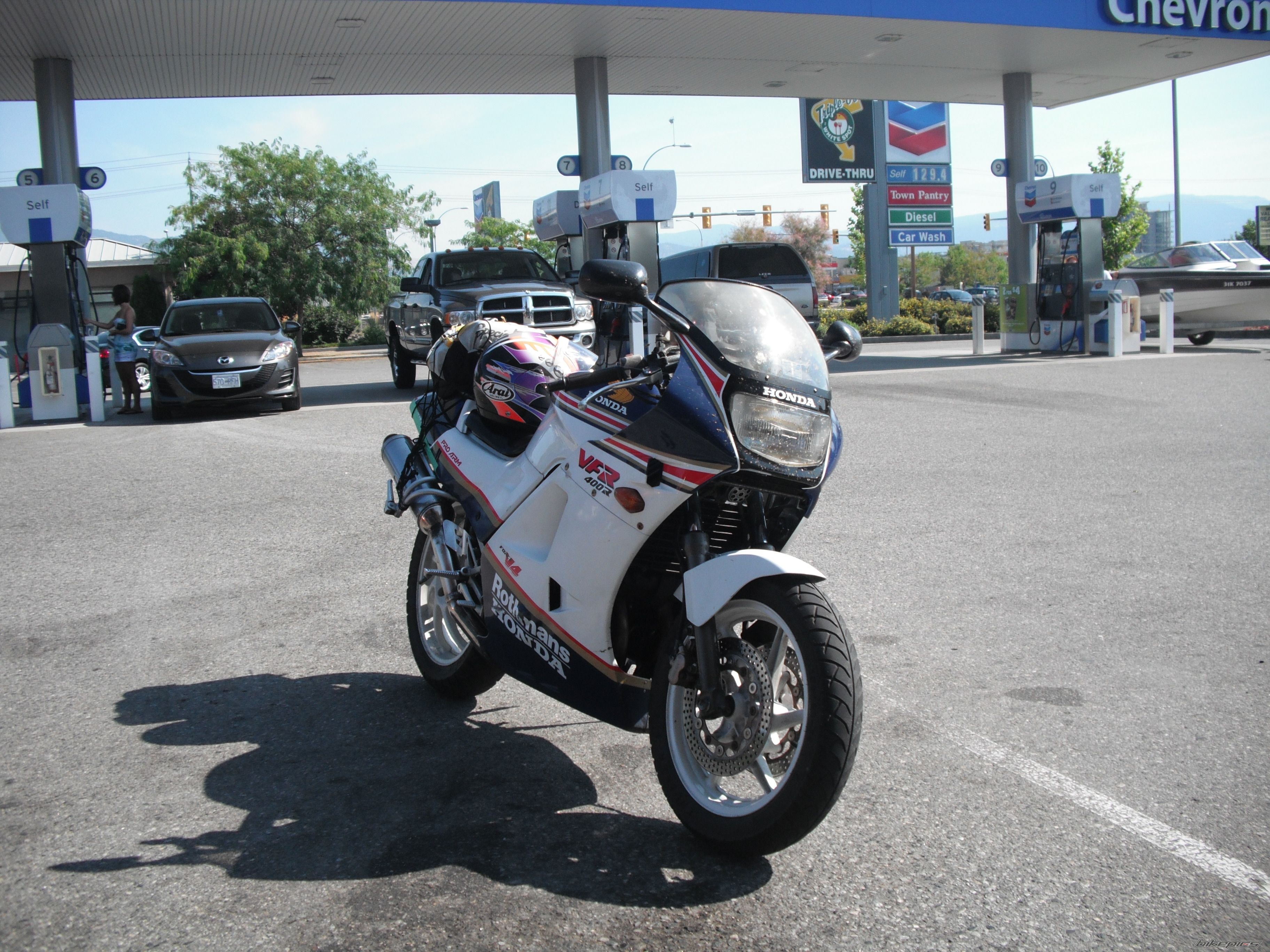 1988 HONDA VFR 400 | Picture 2320973 motorcycle photo