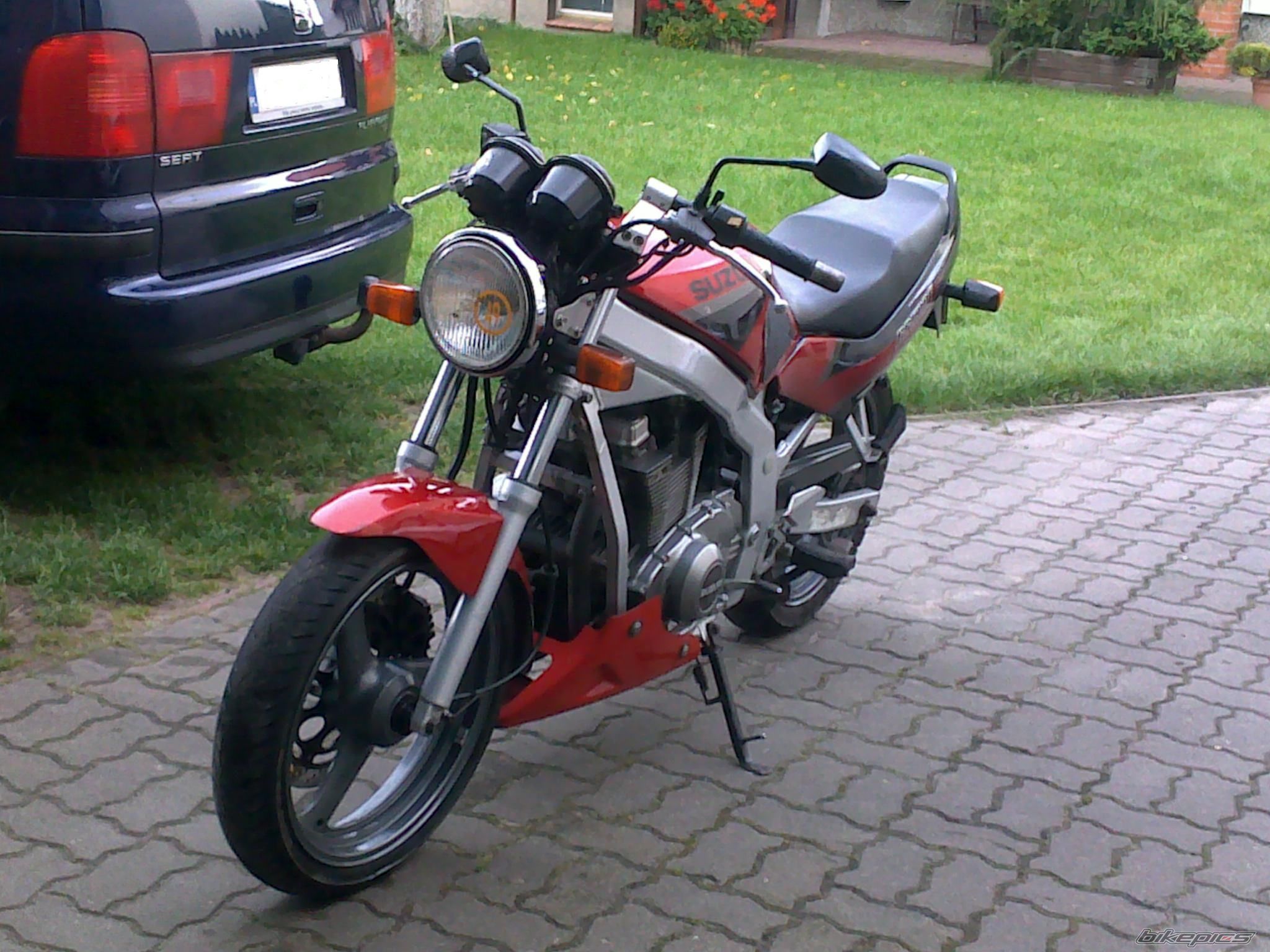 1999 SUZUKI GS 500 | Picture 2321085 motorcycle photo