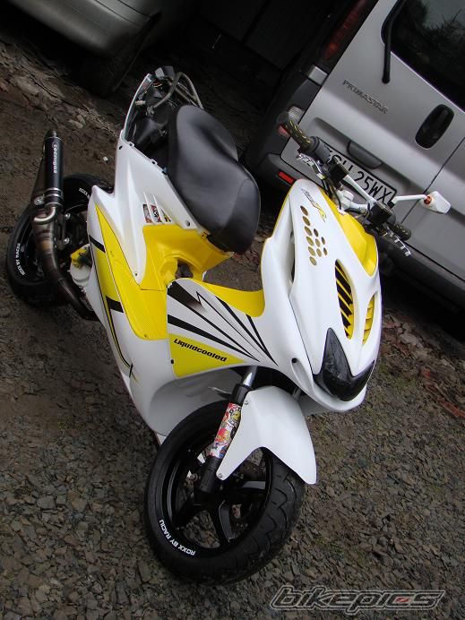 2012 YAMAHA AEROX 50 | Picture 2322458 motorcycle photo