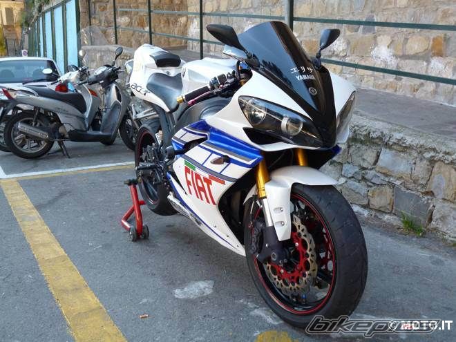 2007 YAMAHA YZF R1 | Picture 2322880 motorcycle photo