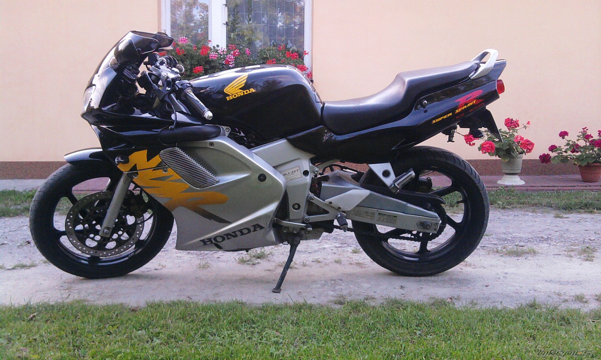 1999 HONDA NSR 125 | Picture 2324243 motorcycle photo