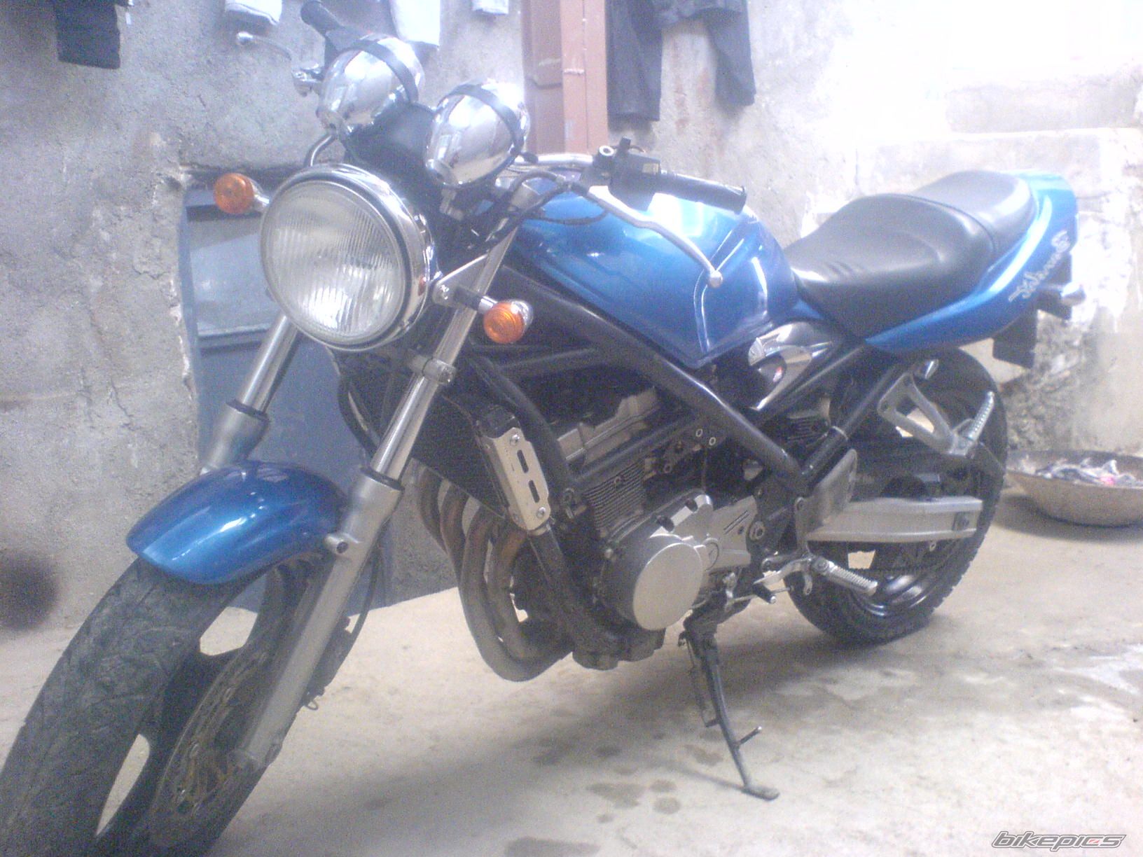 2012 SUZUKI BANDIT 250 | Picture 2324841 motorcycle photo