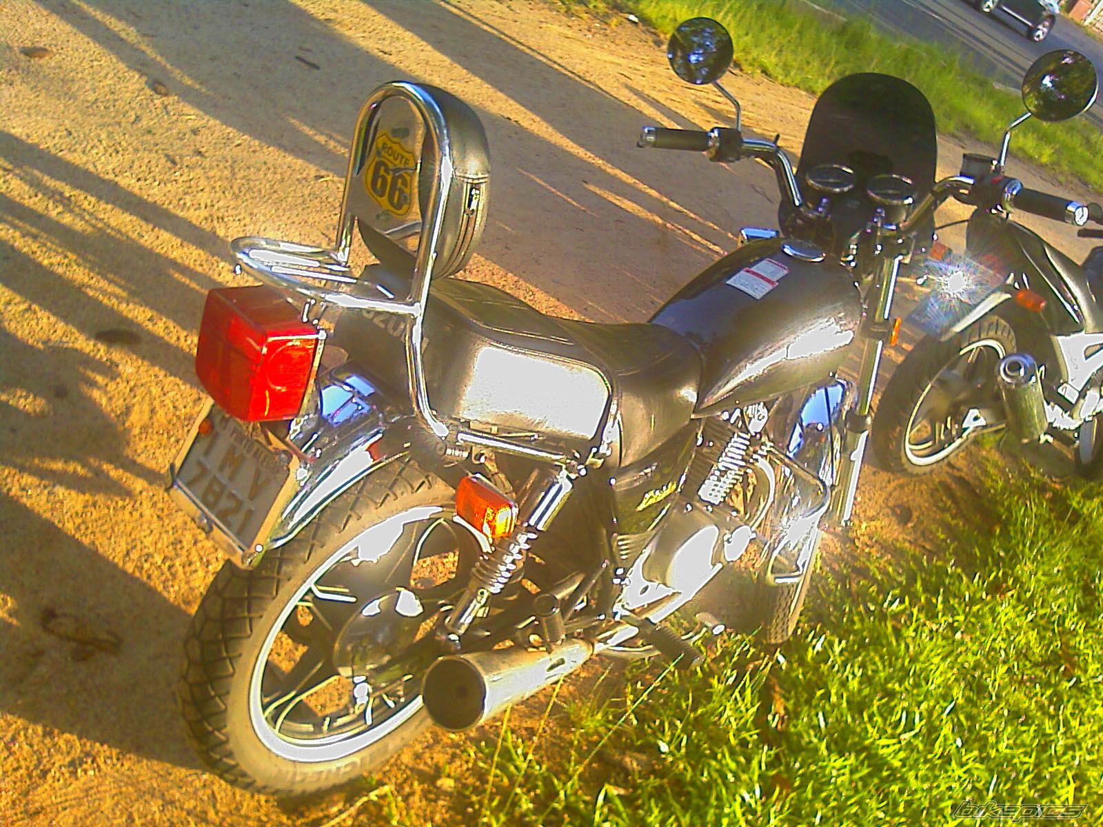 2005 SUZUKI INTRUDER 125 | Picture 2325378 motorcycle photo
