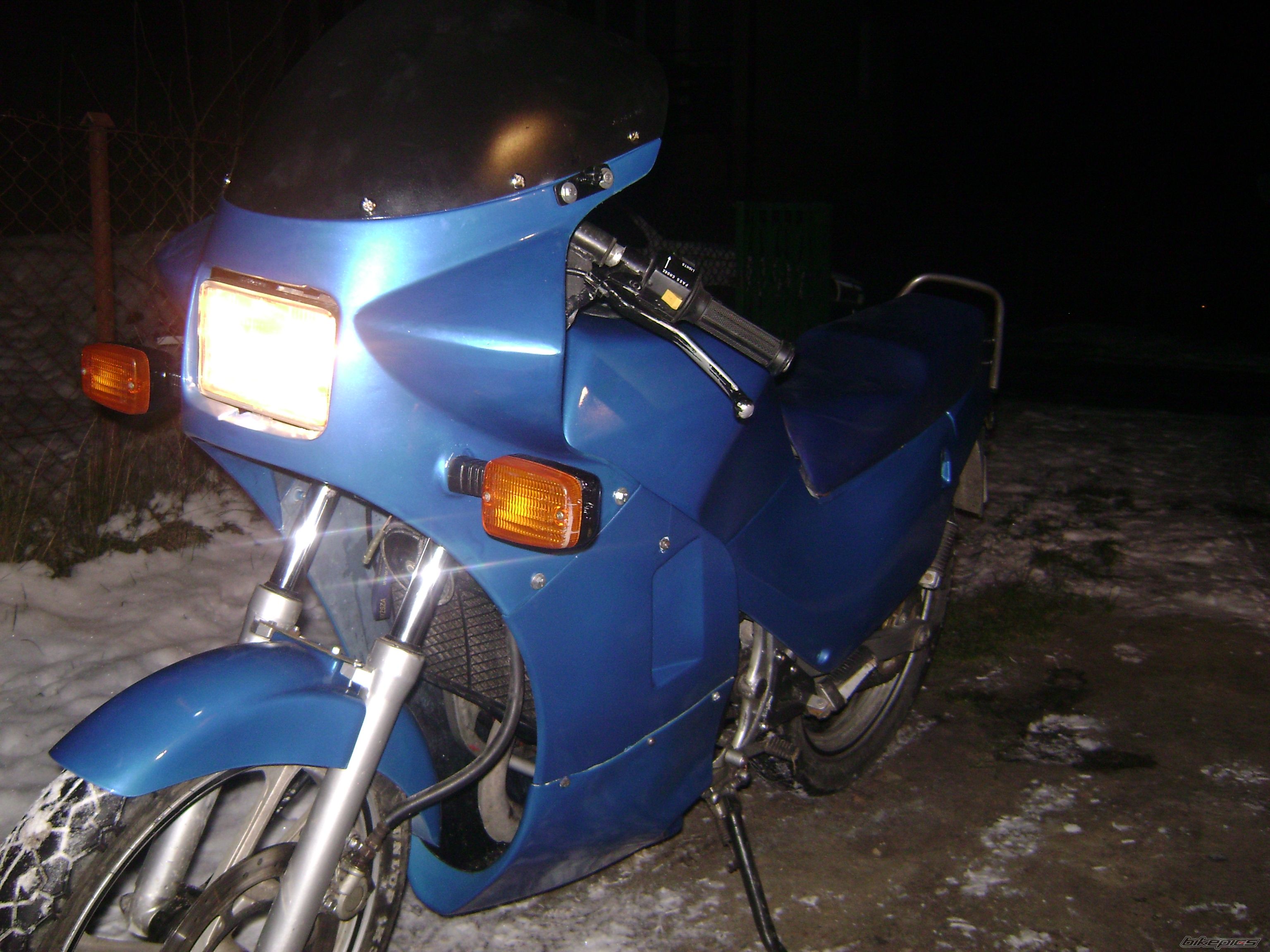 1995 SUZUKI RG 80 | Picture 2332690 motorcycle photo