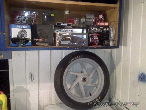 2005 PIAGGIO NRG | Picture 2332995 motorcycle photo
