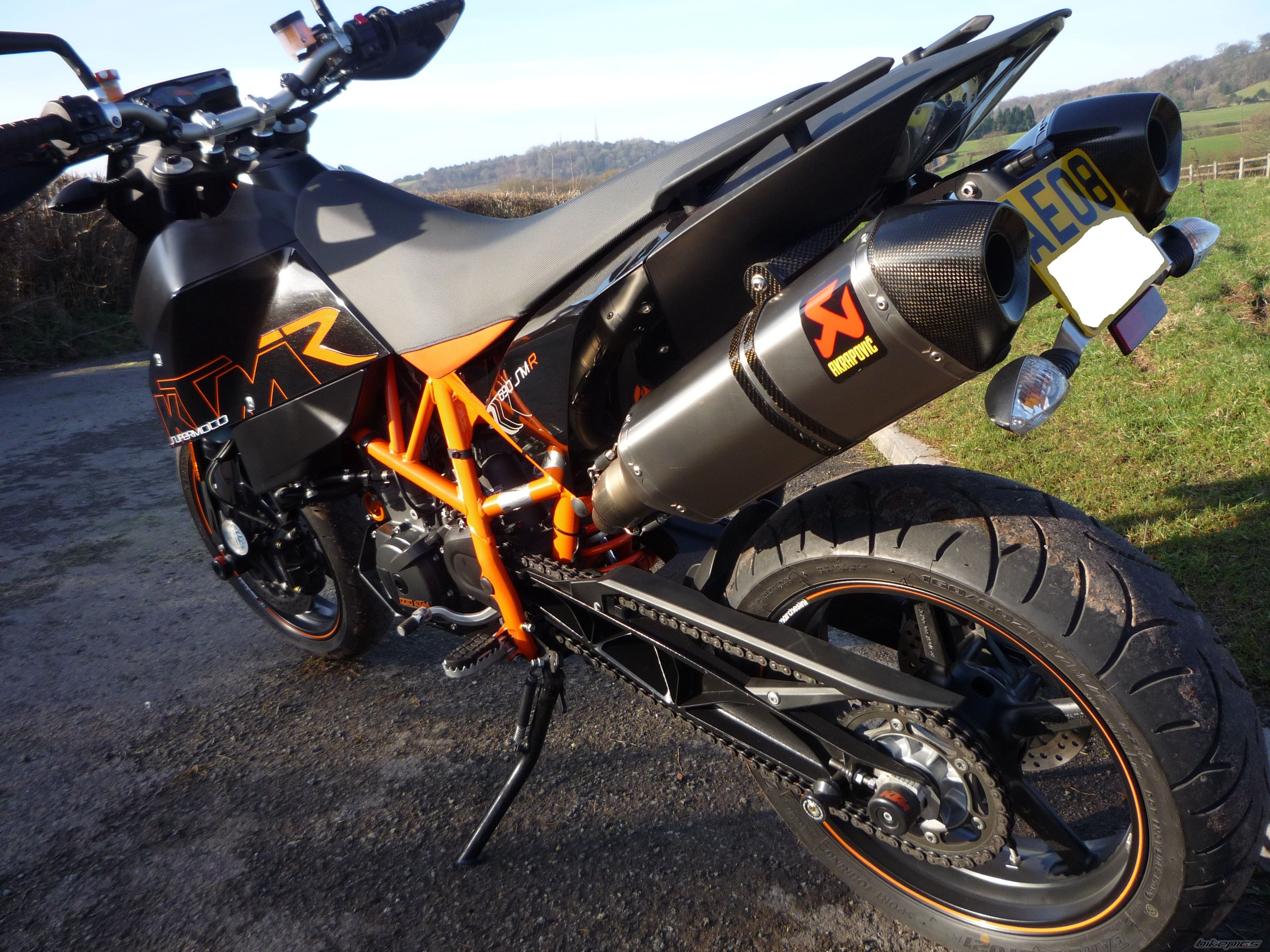 2008 KTM 690 SUPERMOTO | Picture 2335383 motorcycle photo