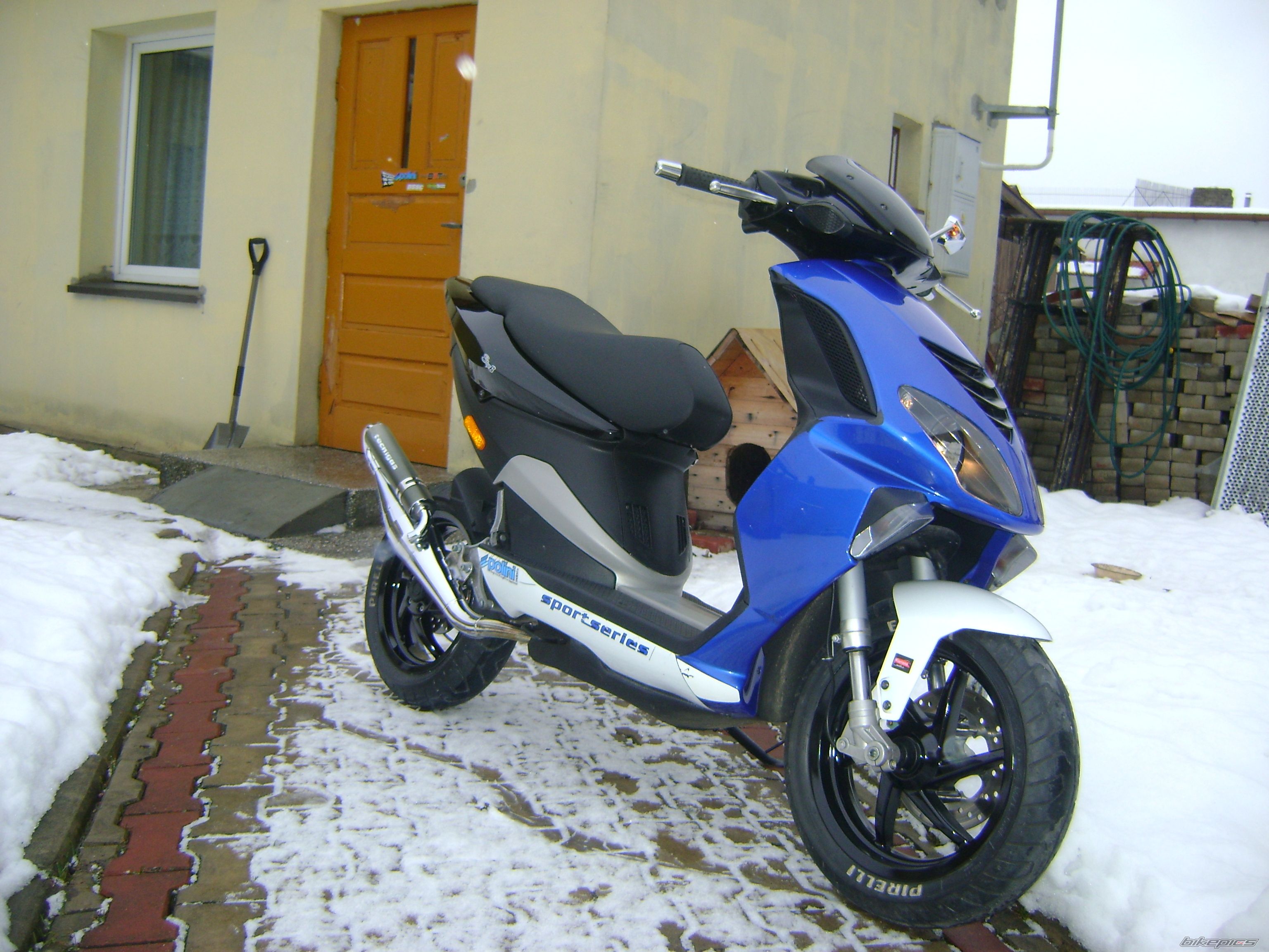 2005 PIAGGIO NRG | Picture 2336045 motorcycle photo