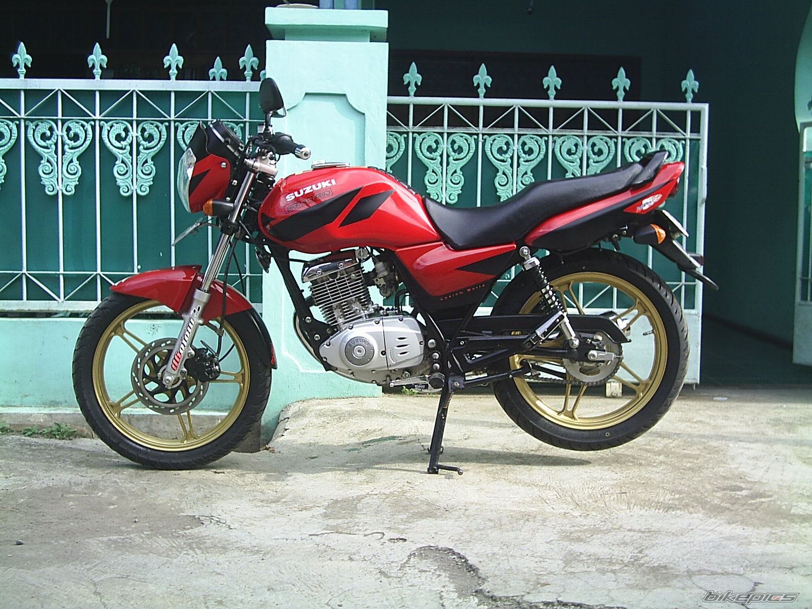 2005 SUZUKI EN 125 | Picture 2336646 motorcycle photo