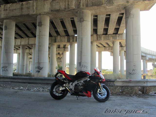 2011 APRILIA RSV4 | Picture 2339938 motorcycle photo
